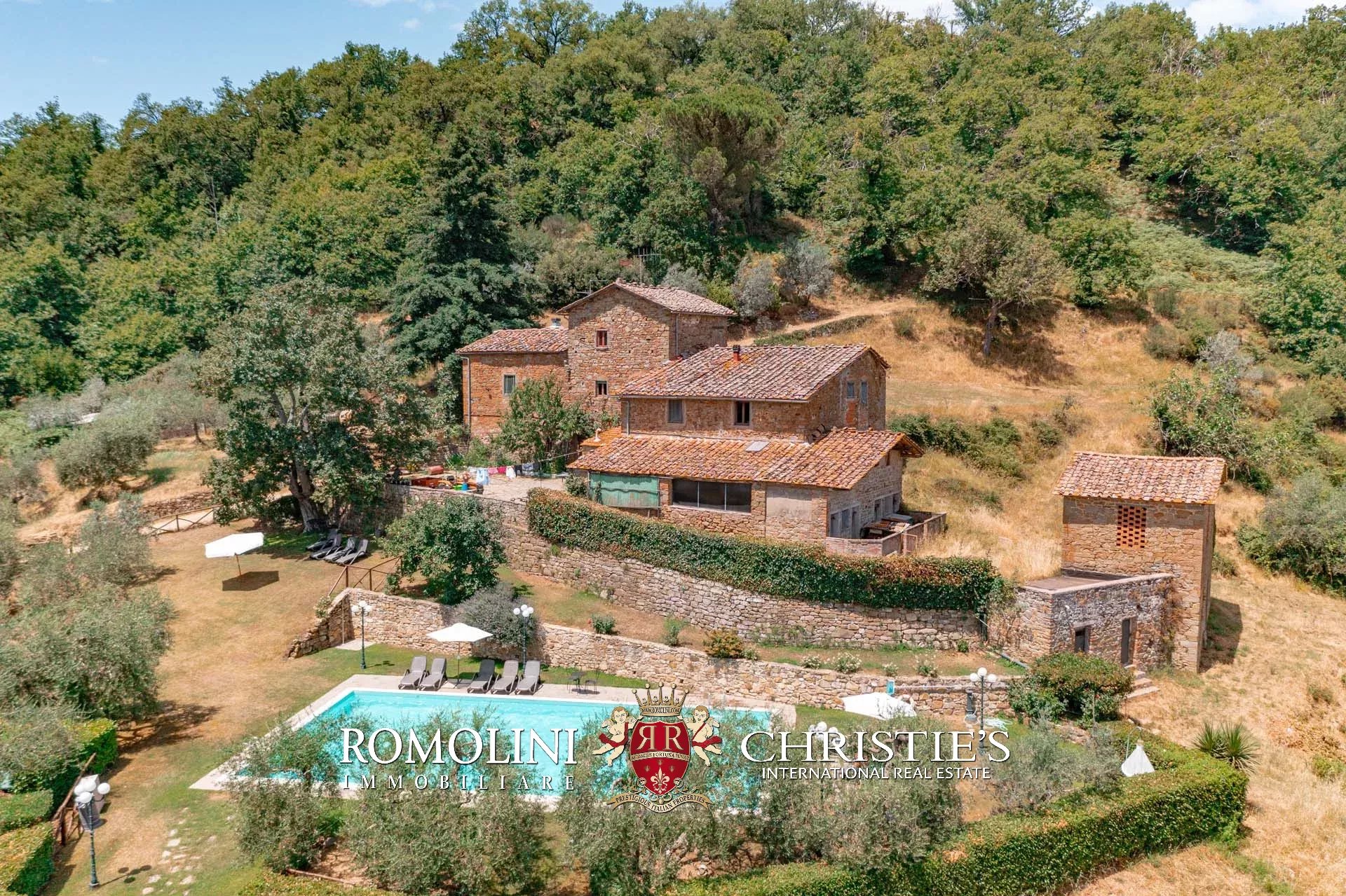 21 Bedroom Vineyard's Image 30