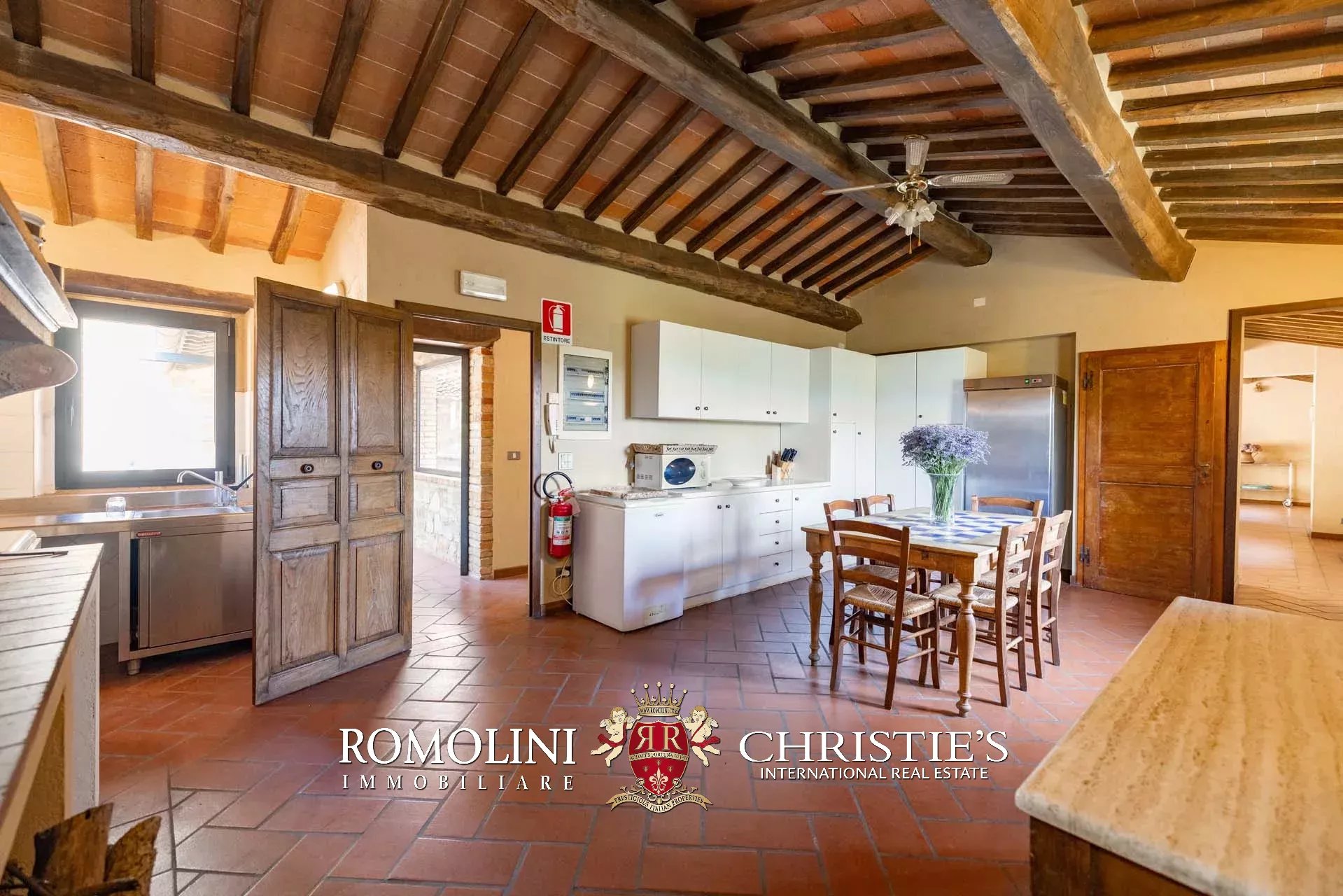 10 Bedroom Villa/Townhouse's Image 50