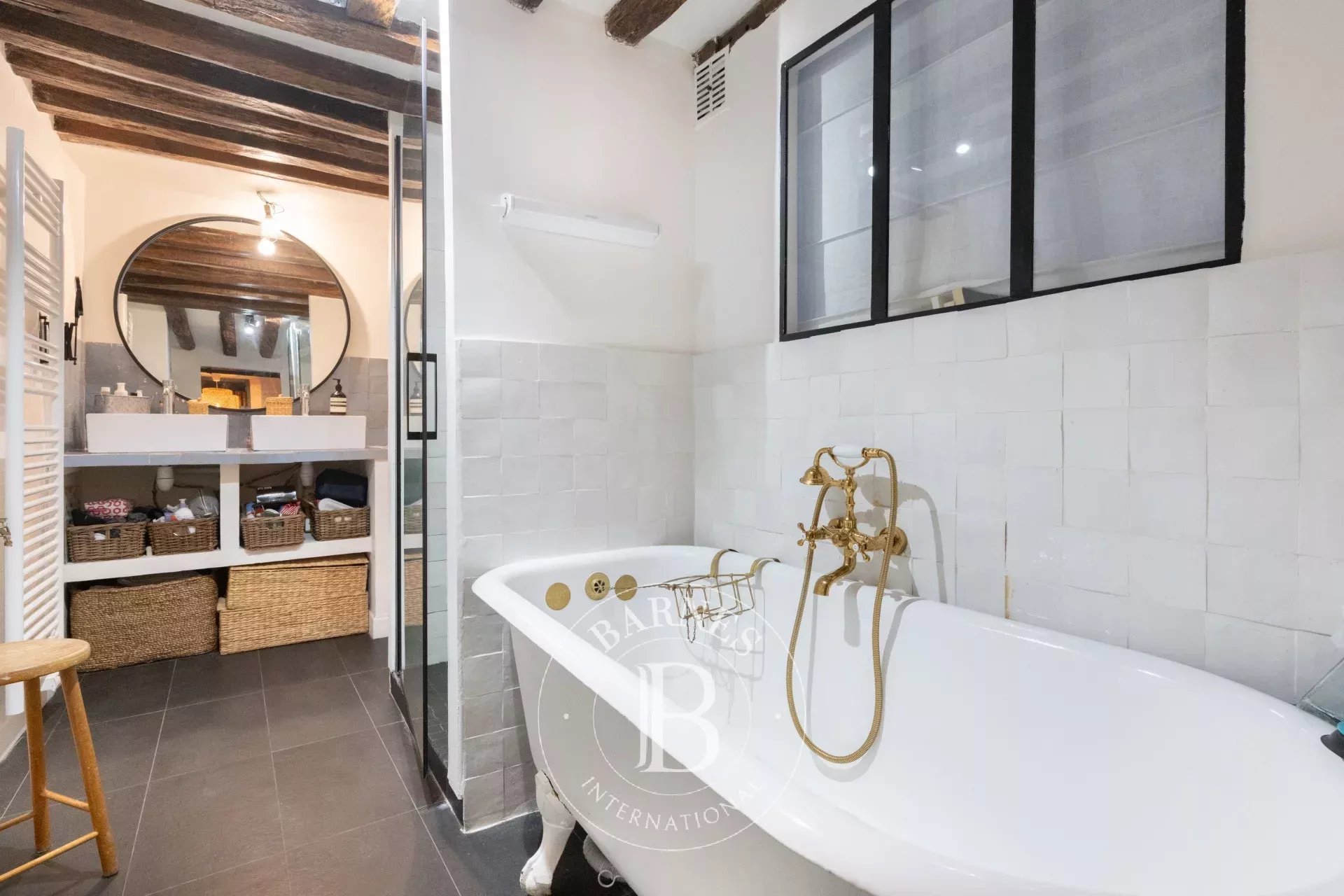 Daire Paris 3ème - picture 9