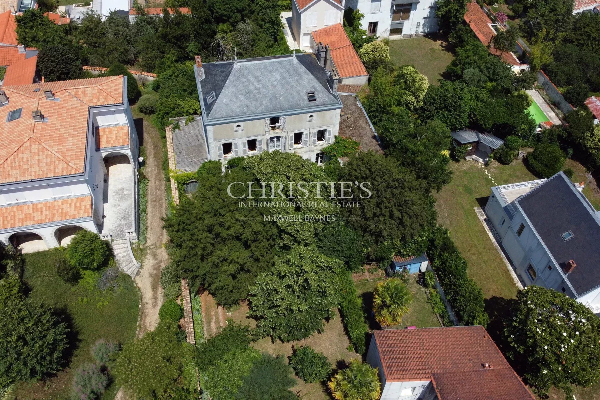 4 Bedroom Villa/Townhouse's Image 12