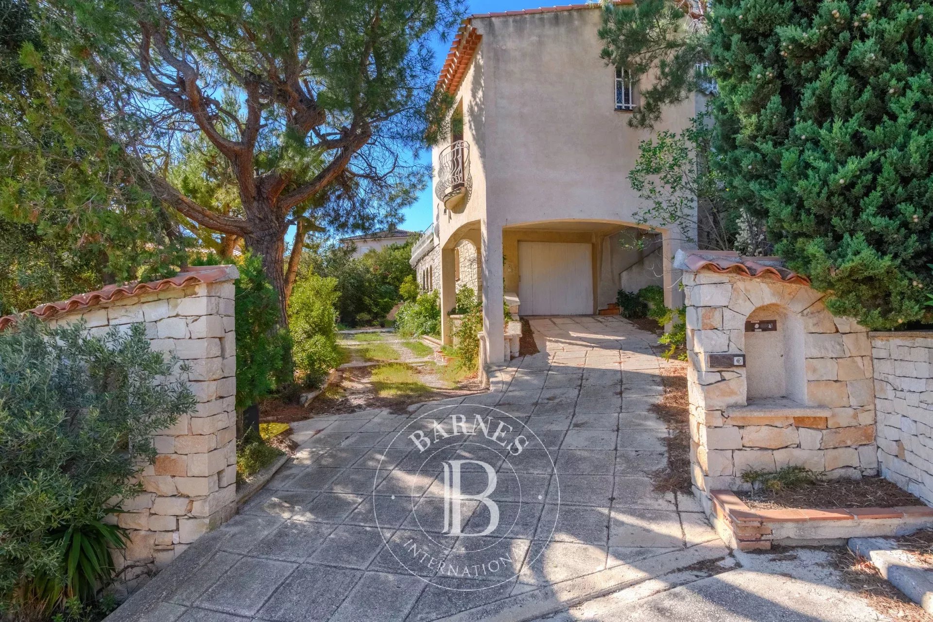 Villa Sausset-les-Pins - picture 22