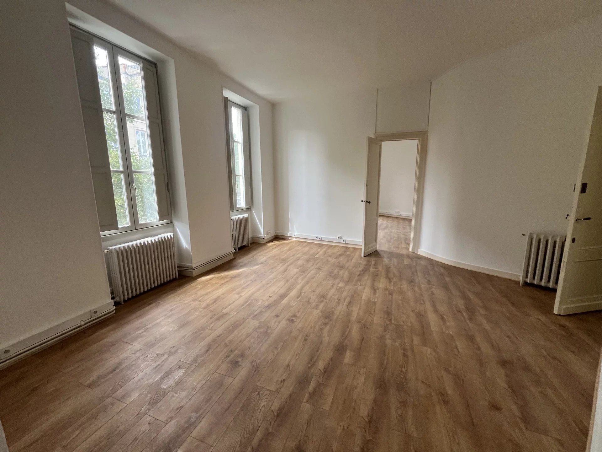 Location Bureau Bordeaux