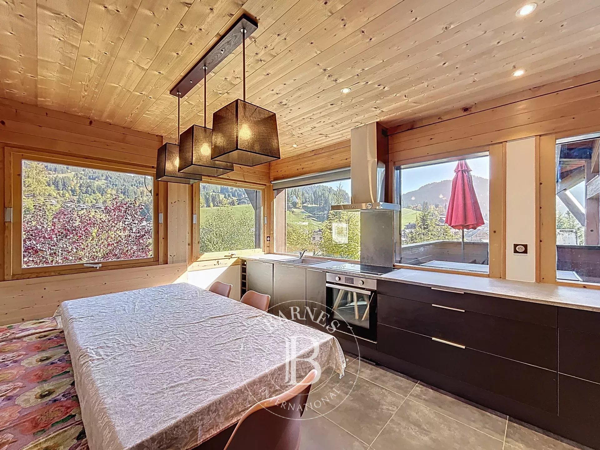 Photo of Les Gets - Unique chalet of 167 sqm with panoramic views in the village center – 4 bedrooms