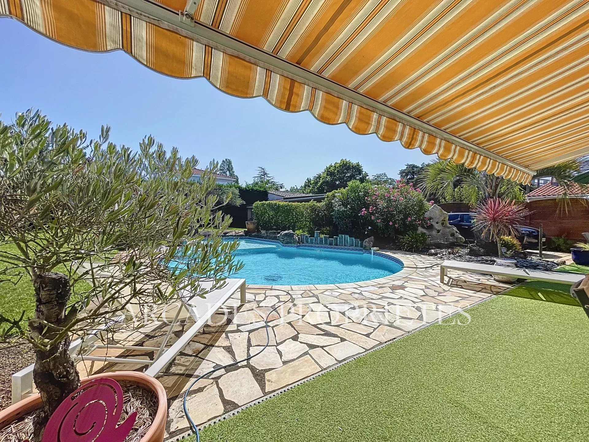 Sale Townhouse Mérignac