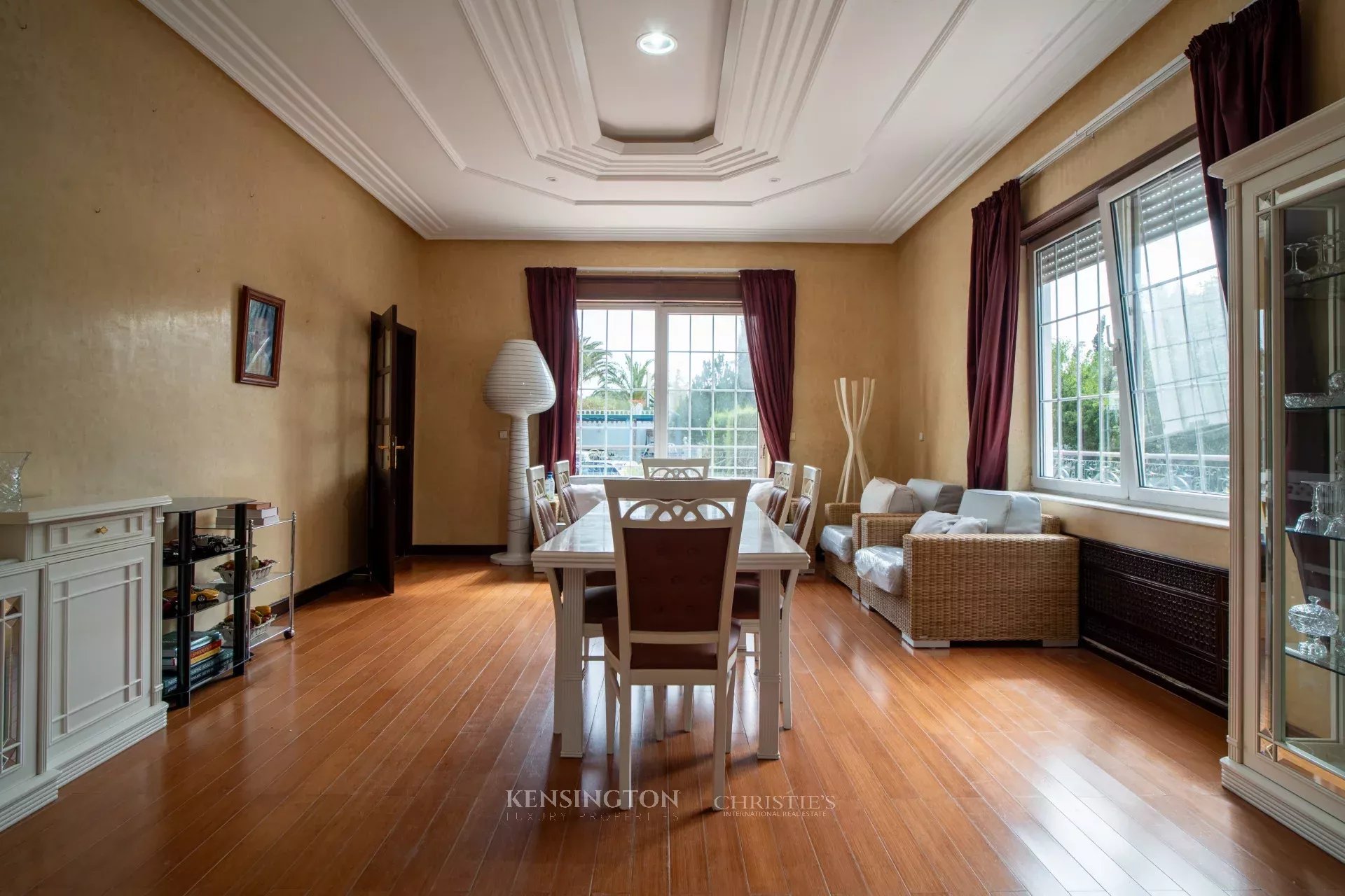 7 Bedroom Villa/Townhouse's Image 15