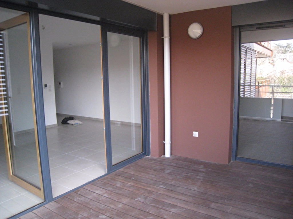 481374 Location Tassin-la-Demi-Lune