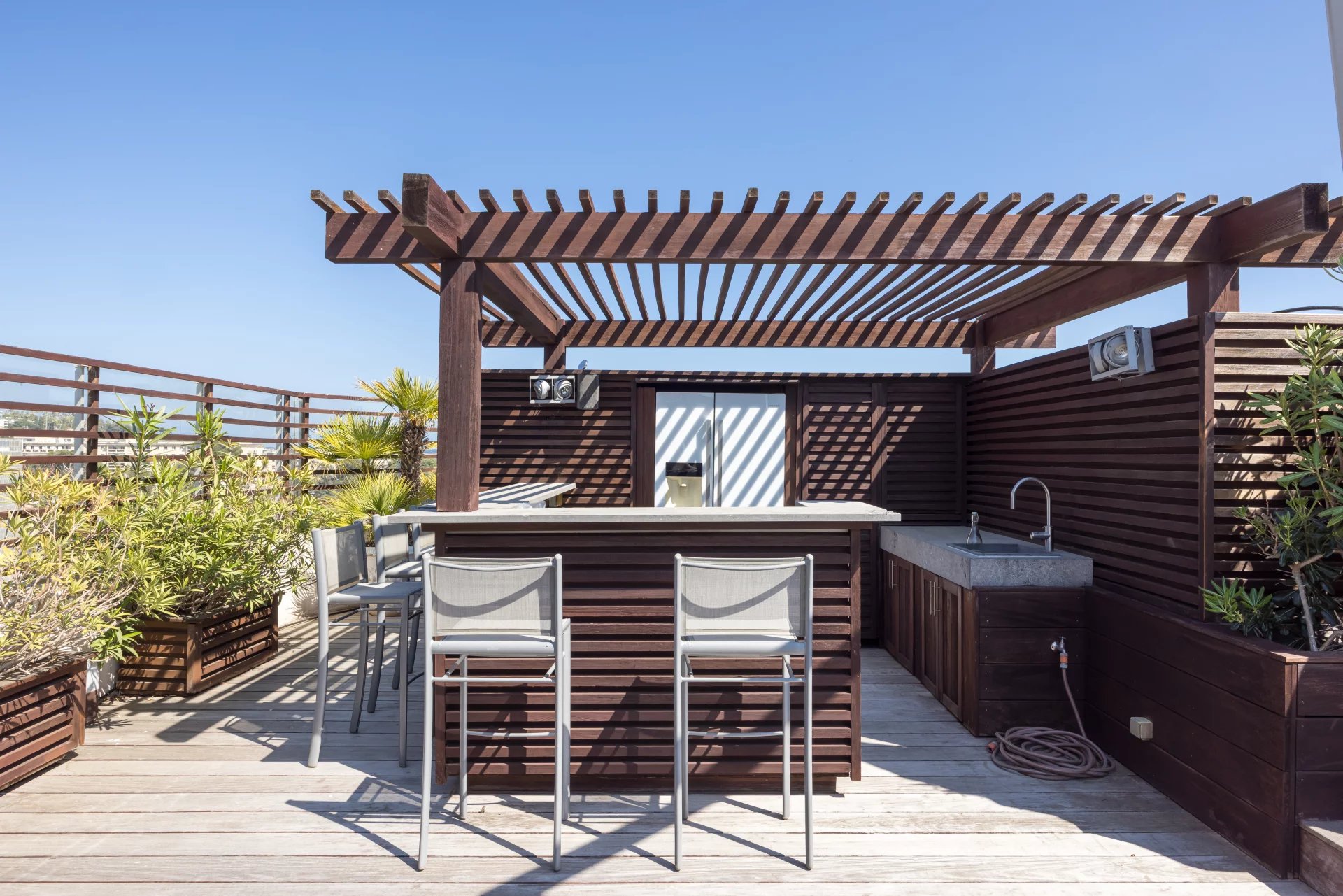 CO-EXCLUSIVITE - Cannes - Croisette - Penthouse avec toit terrasse de 120m2