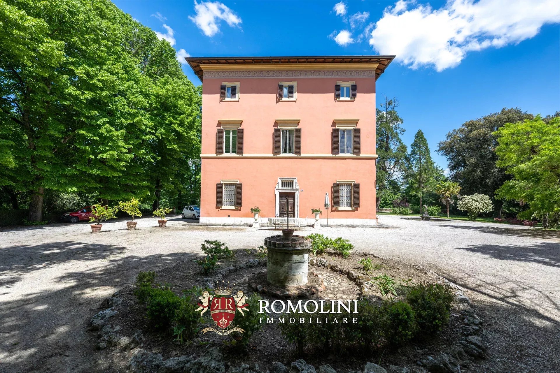 26 Bedroom Villa/Townhouse's Image 19