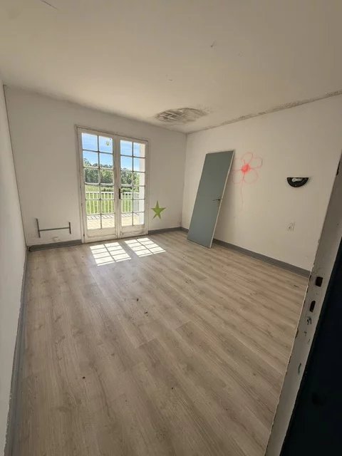 PROPRIÉTÉ À FORT POTENTIEL – PARCELLE DE 4218 m² - Photo 5