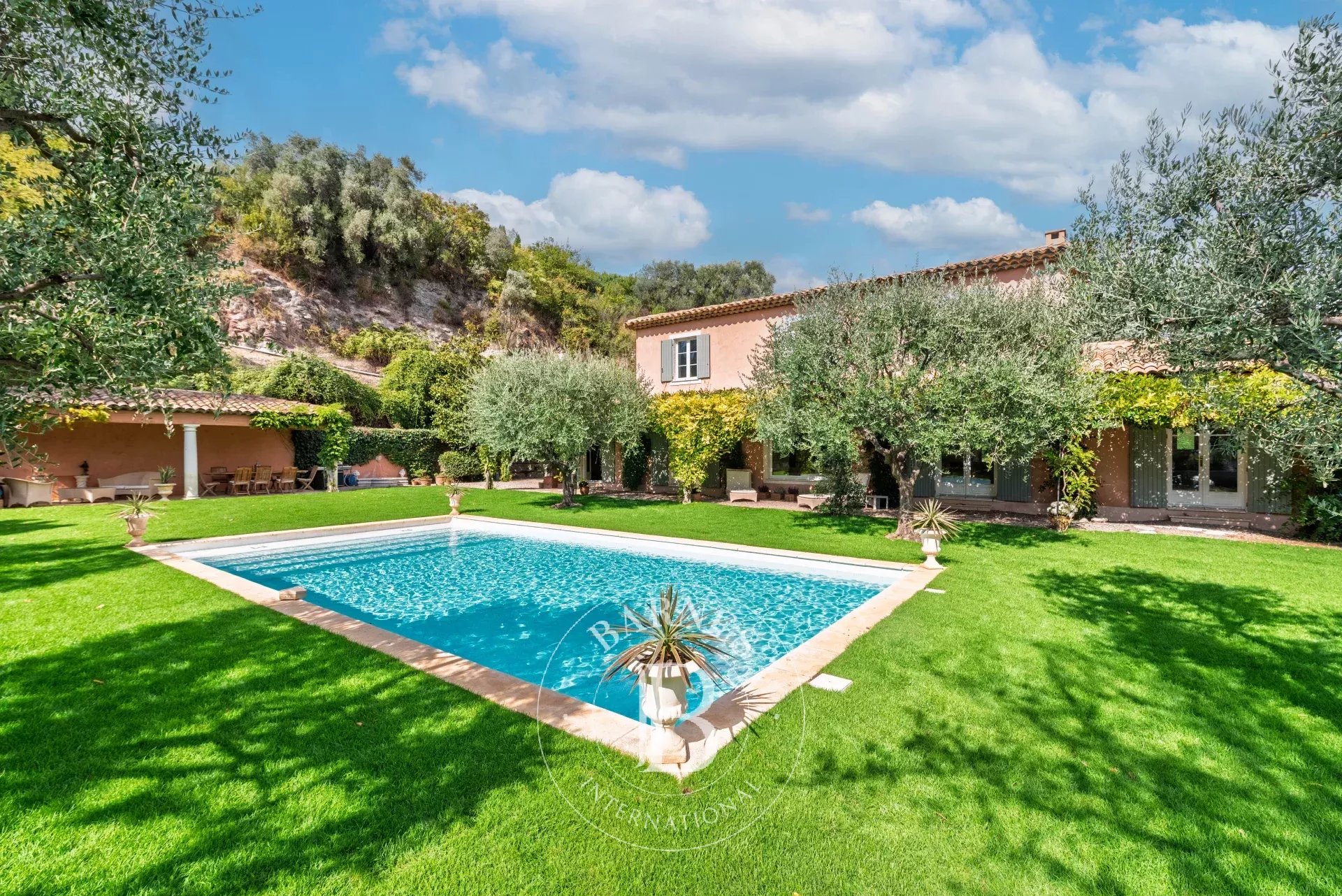 Villa Grasse - picture 8