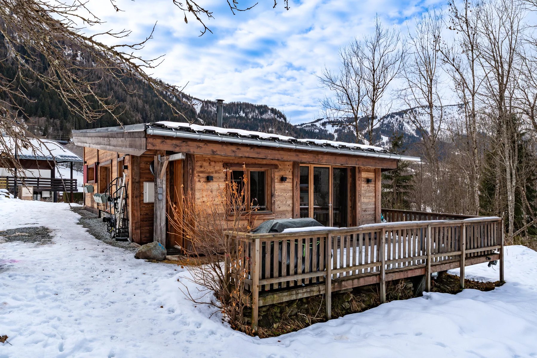 Photo of CHAMONIX - A 2 bedroom chalet surrounded by nature