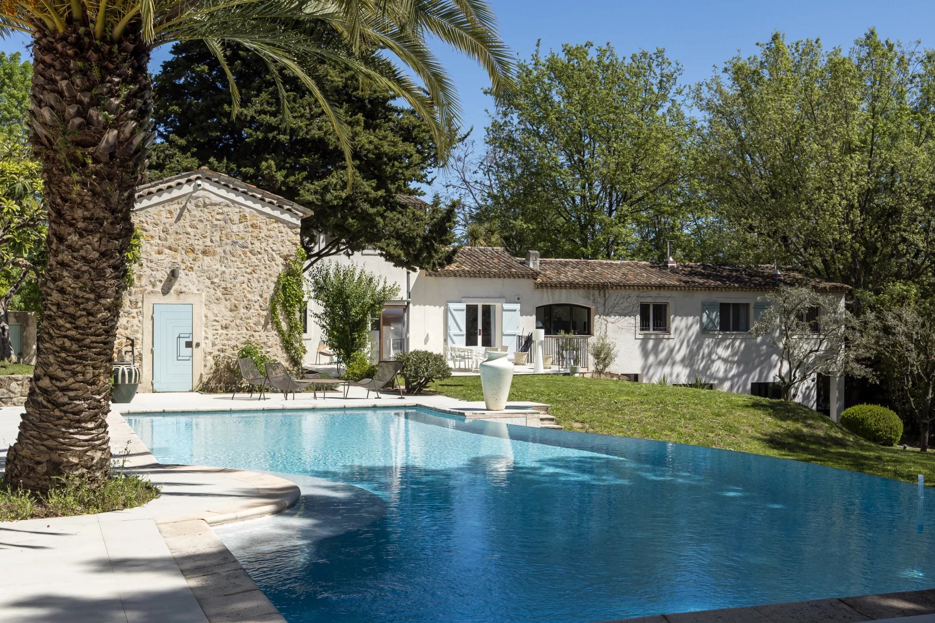 Sale Villa Valbonne