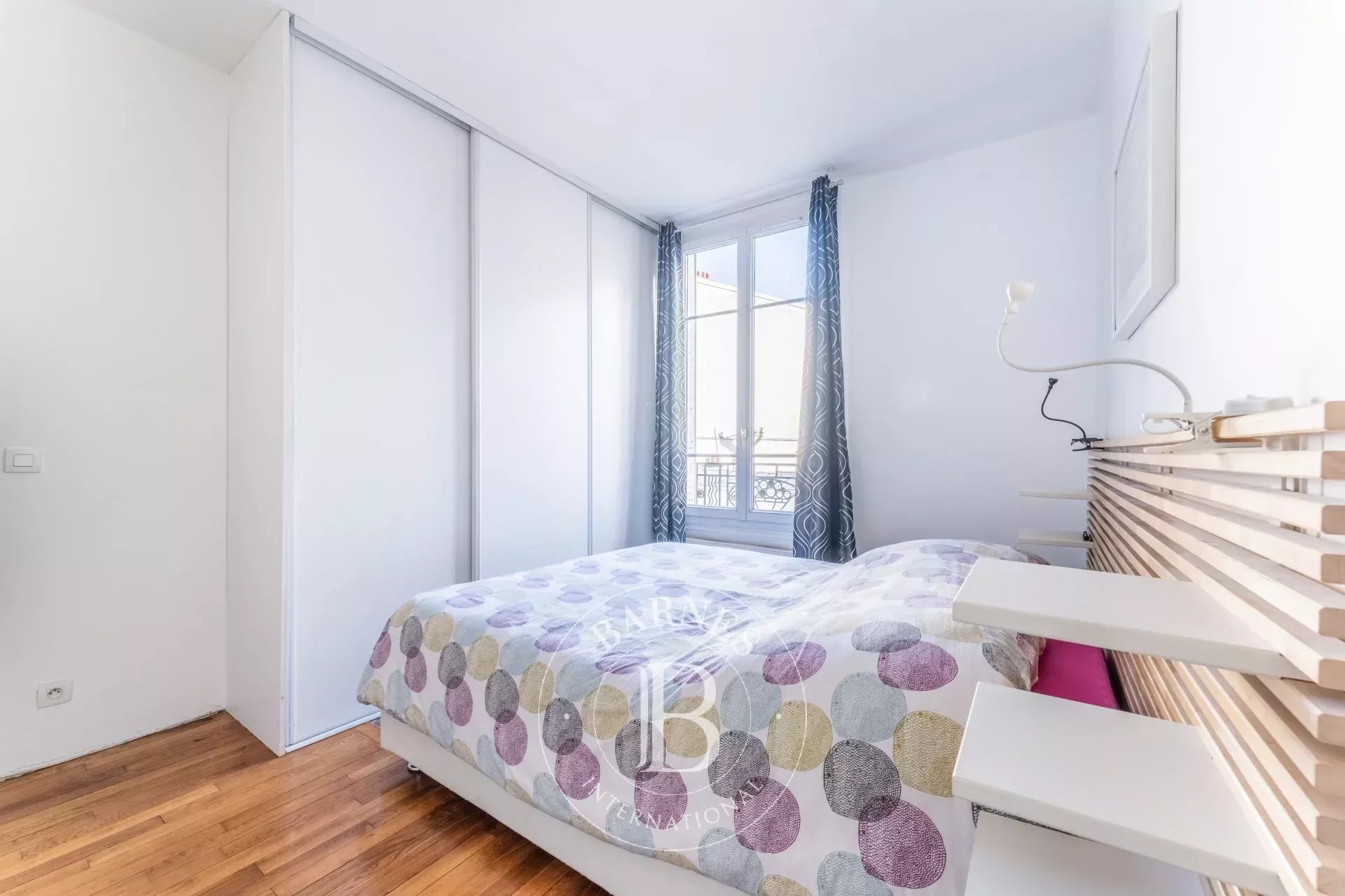 Daire Paris 18ème - picture 9