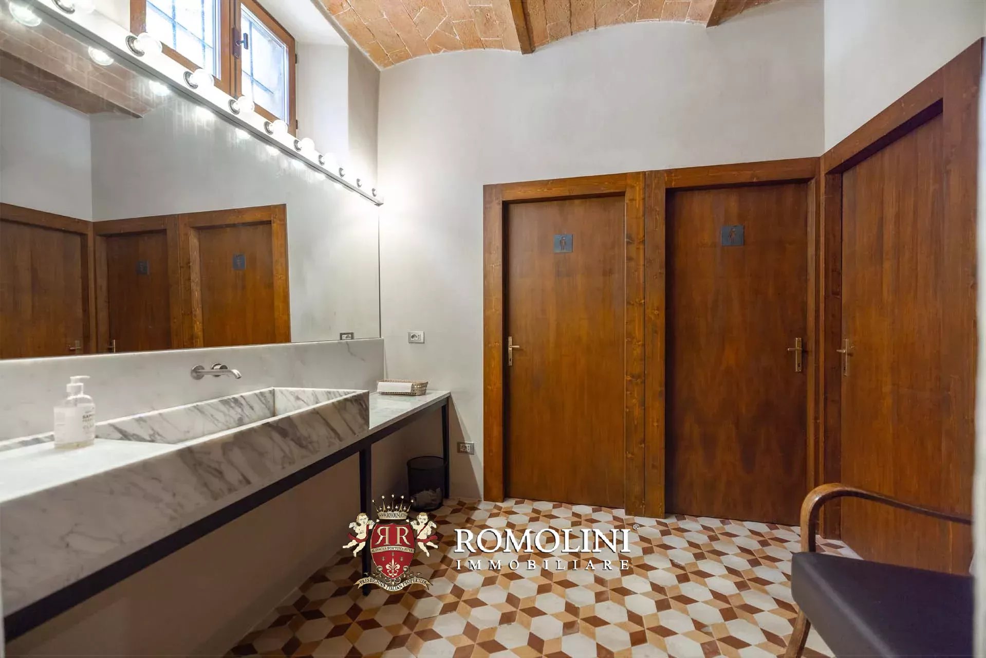 16 Bedroom Villa/Townhouse's Image 66