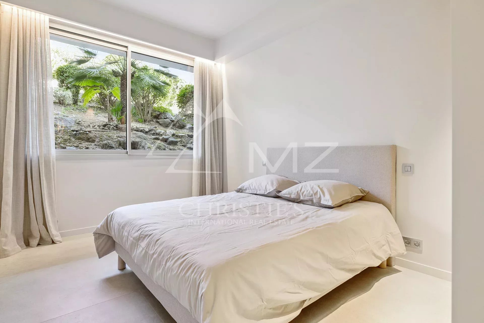 Apartment/Flat's Image 8