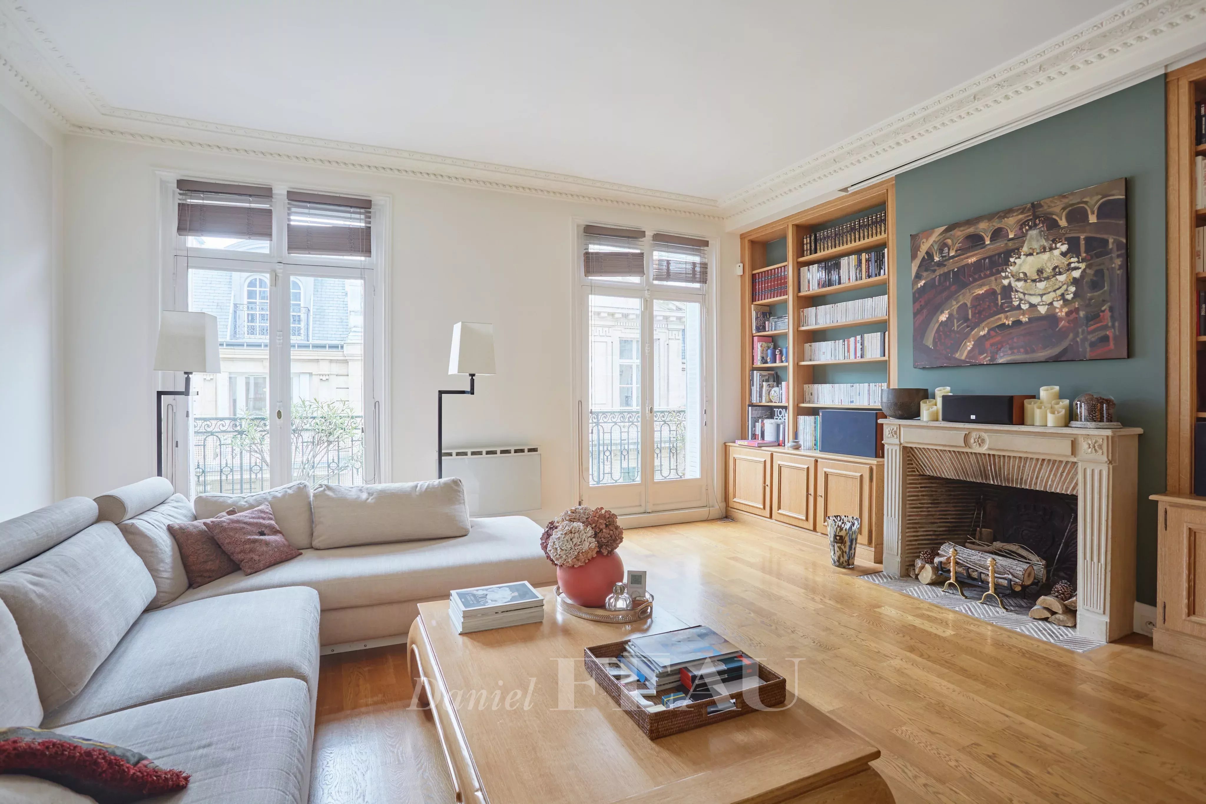 Sale Apartment Paris 16th