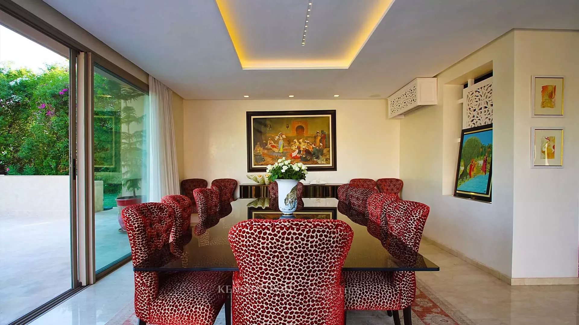 5 Bedroom Villa/Townhouse's Image 3