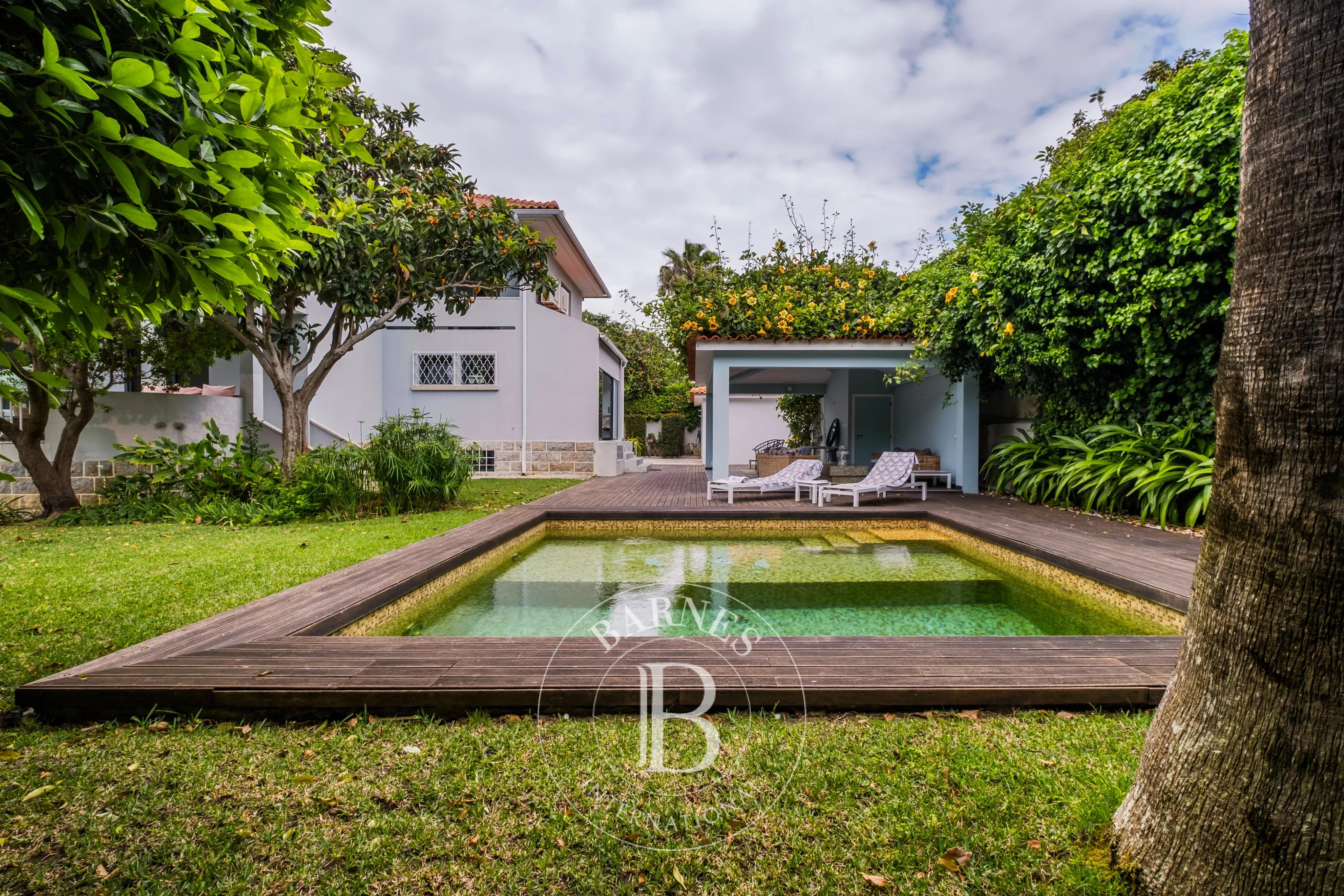 Villa in Carcavelo