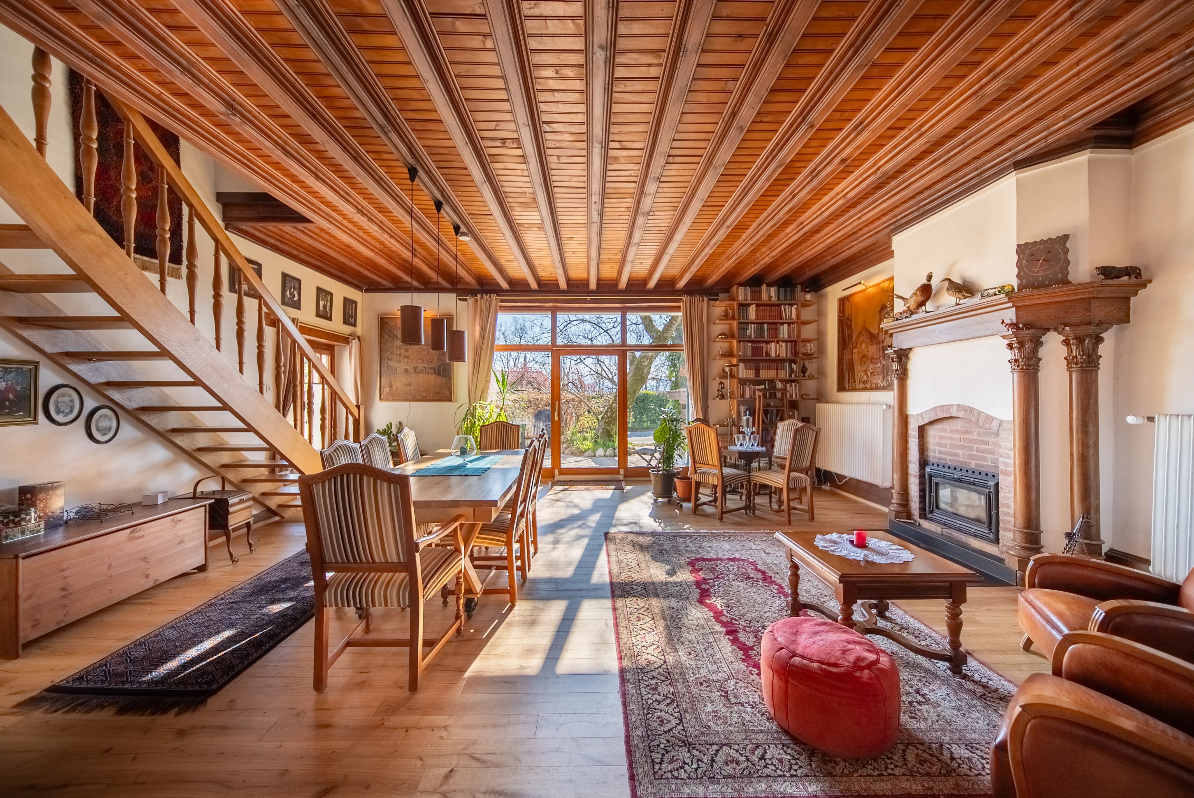 Peney-Dessus Spacieux duplex 7 pièces avec jardin