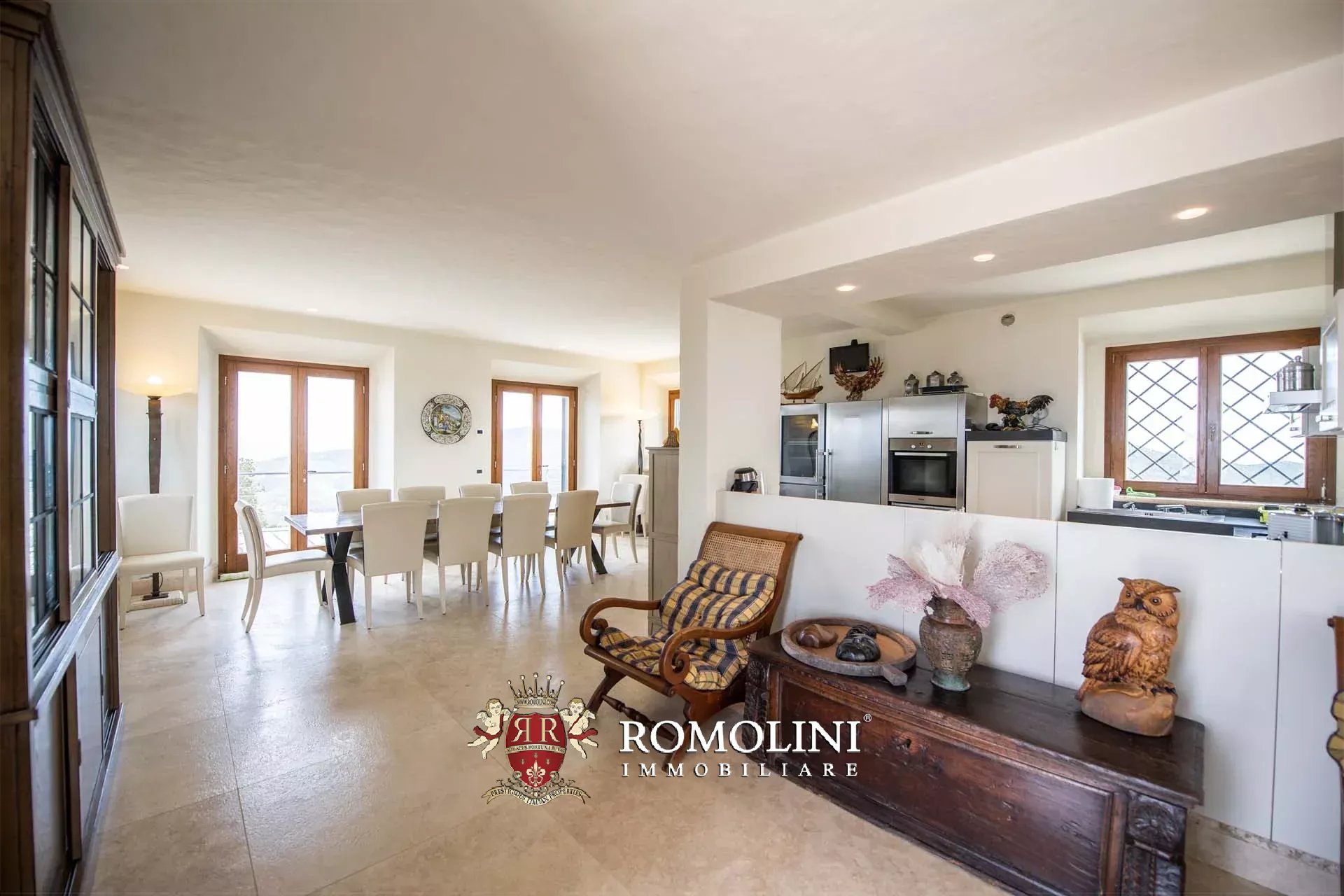 5 Bedroom Villa/Townhouse's Image 47
