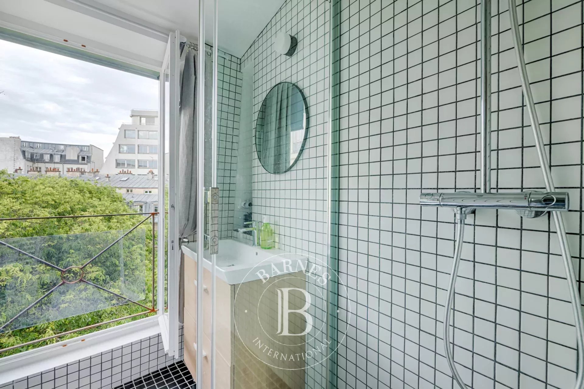 Daire Paris 3ème - picture 25