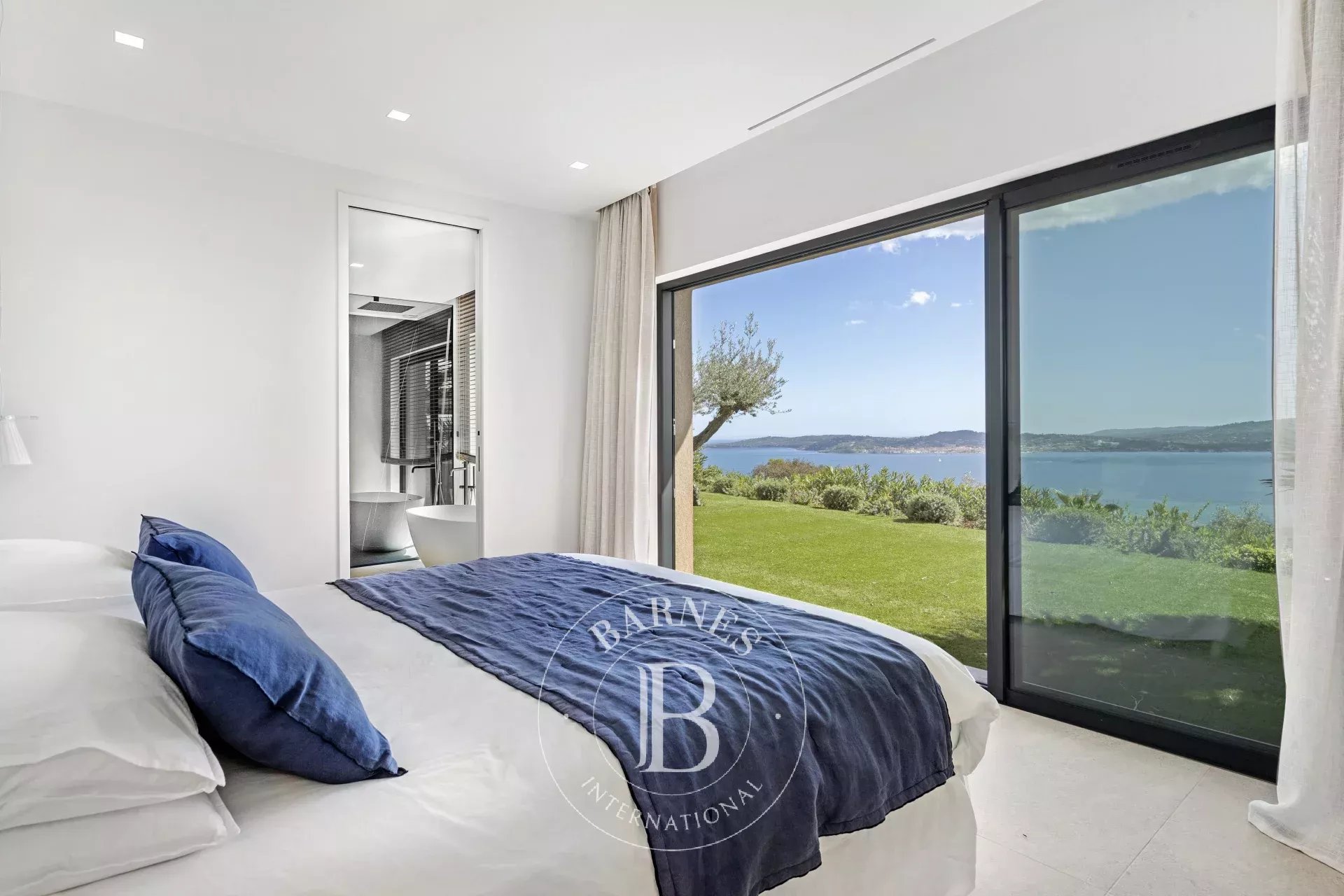 Villa Grimaud - picture 4 title=