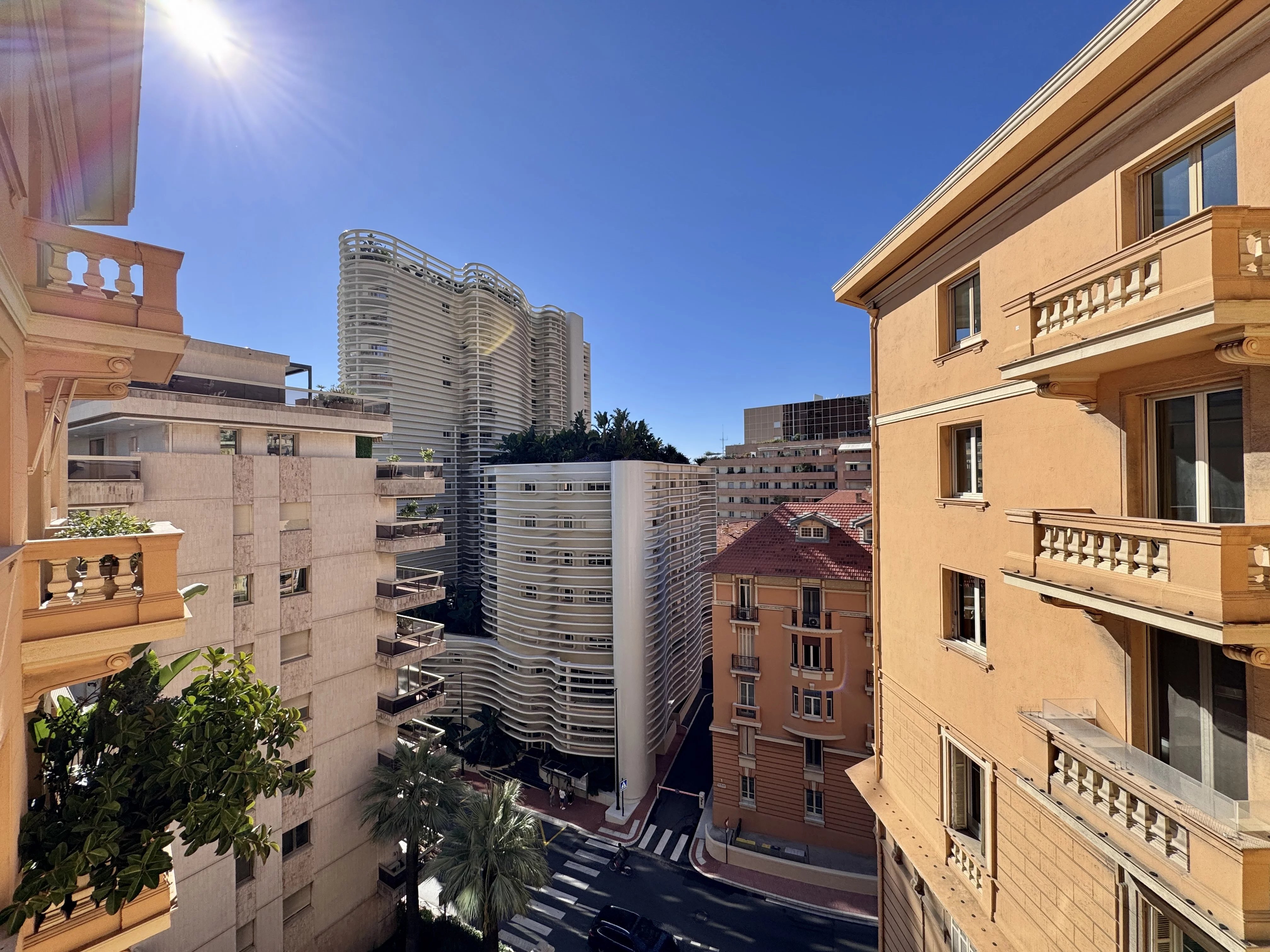 Franzido Palace - 4-Room Appartment for Rent