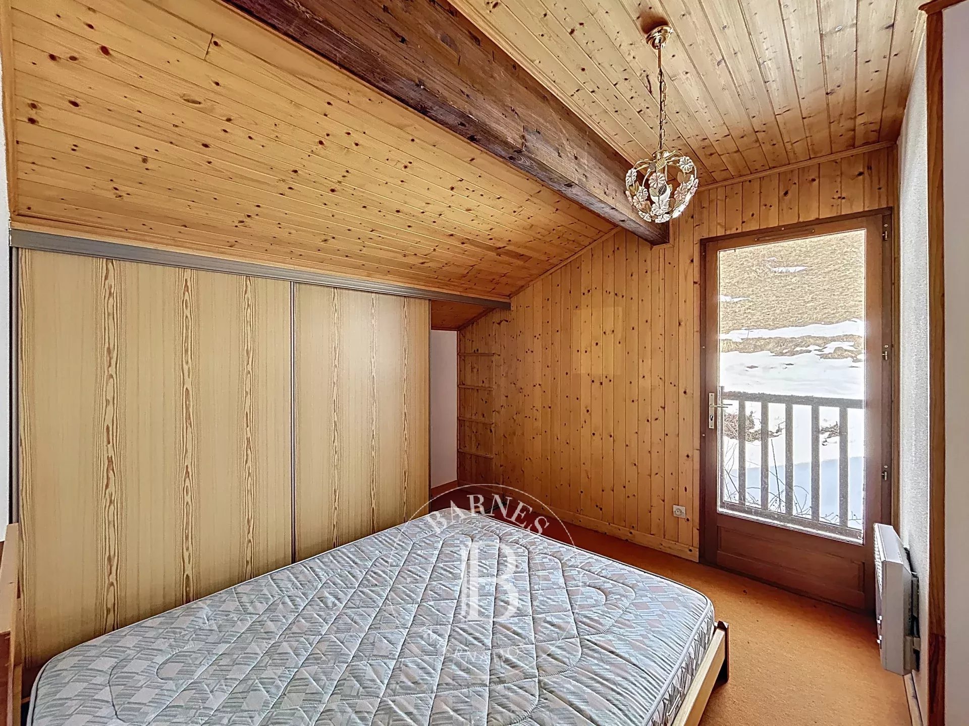 Photo of Les Gets - Chalet to renovate - 187 sqm - Beautiful view