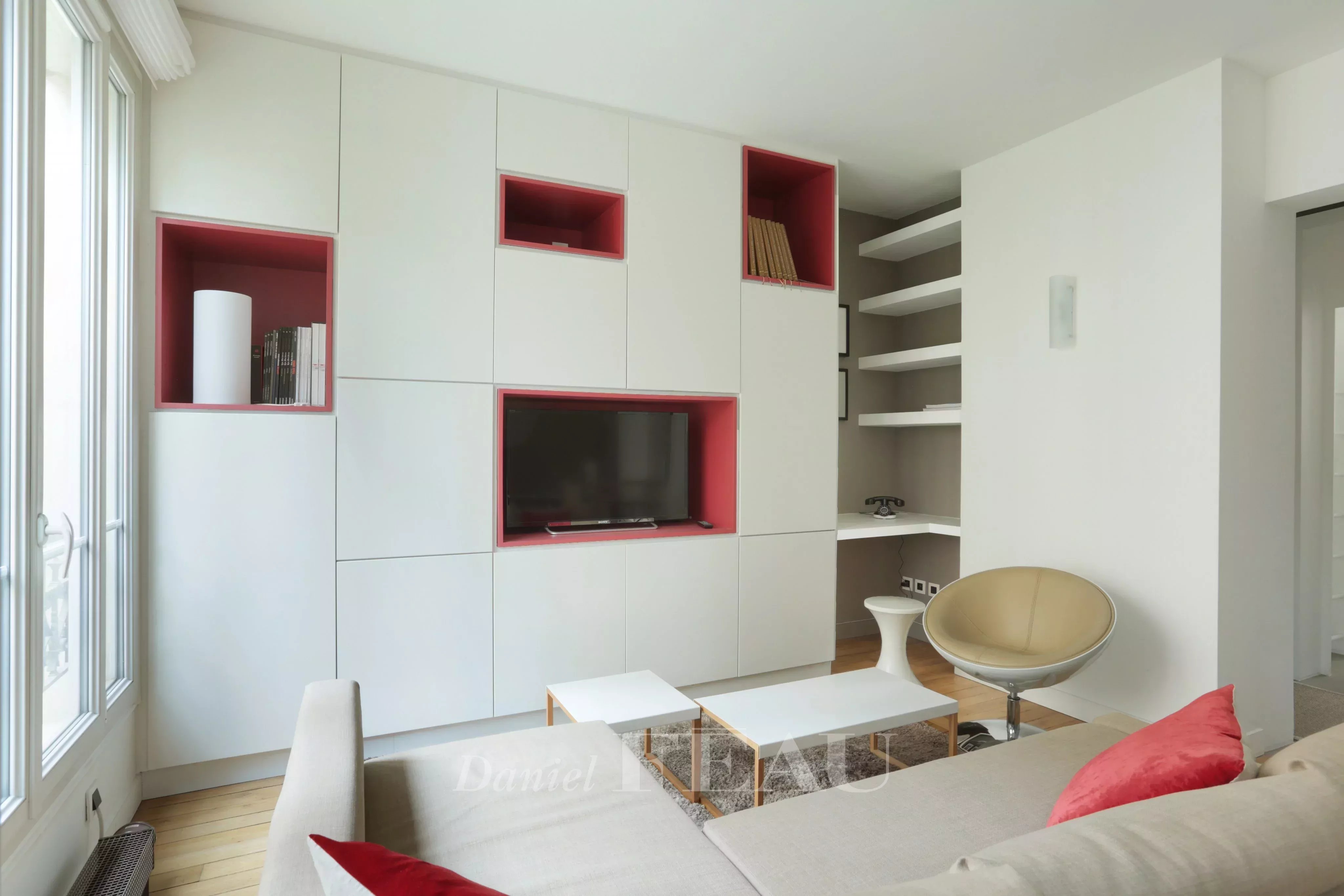 Rental Apartment Neuilly-sur-Seine