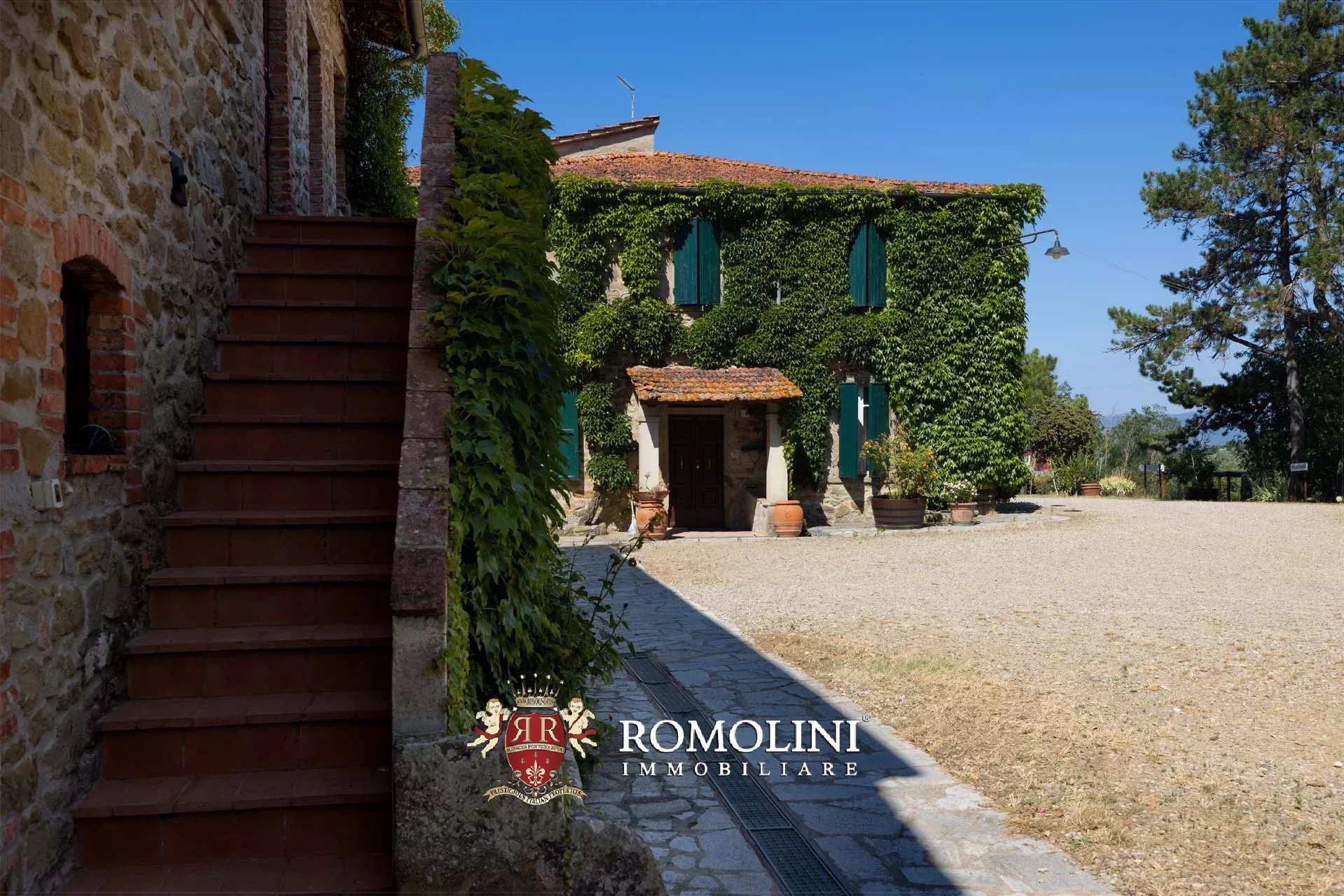 19 Bedroom Vineyard's Image 24
