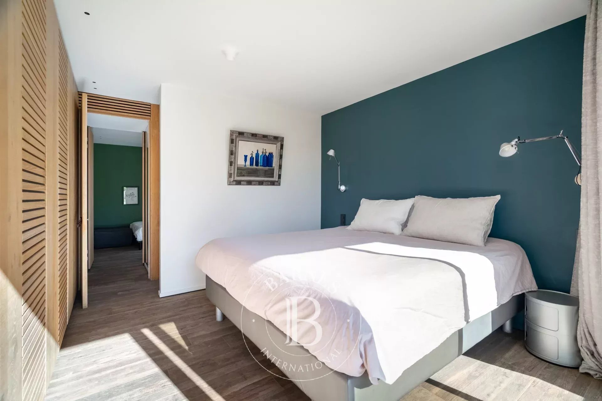 Daire Cassis - picture 16