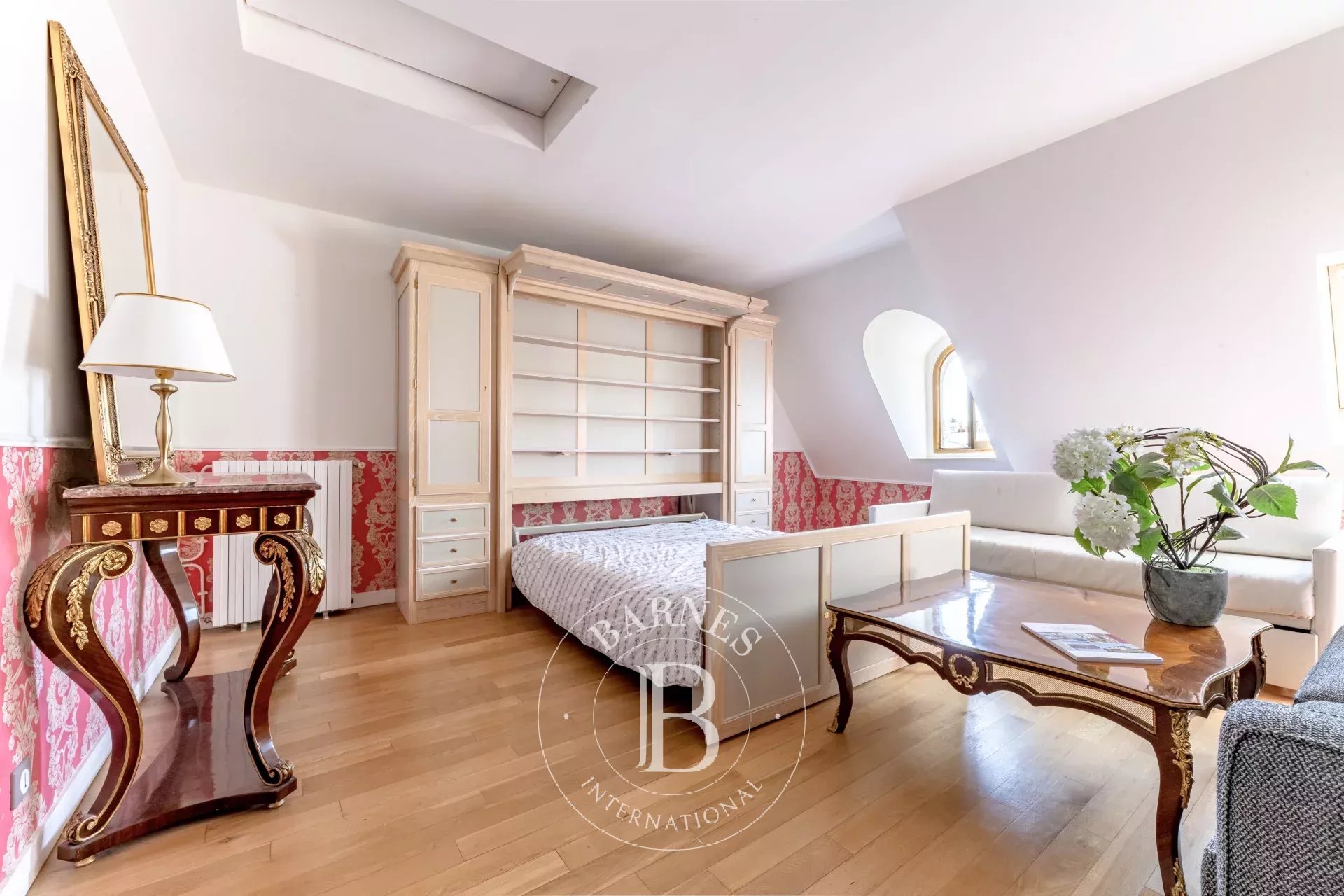 Daire Paris 8ème - picture 4