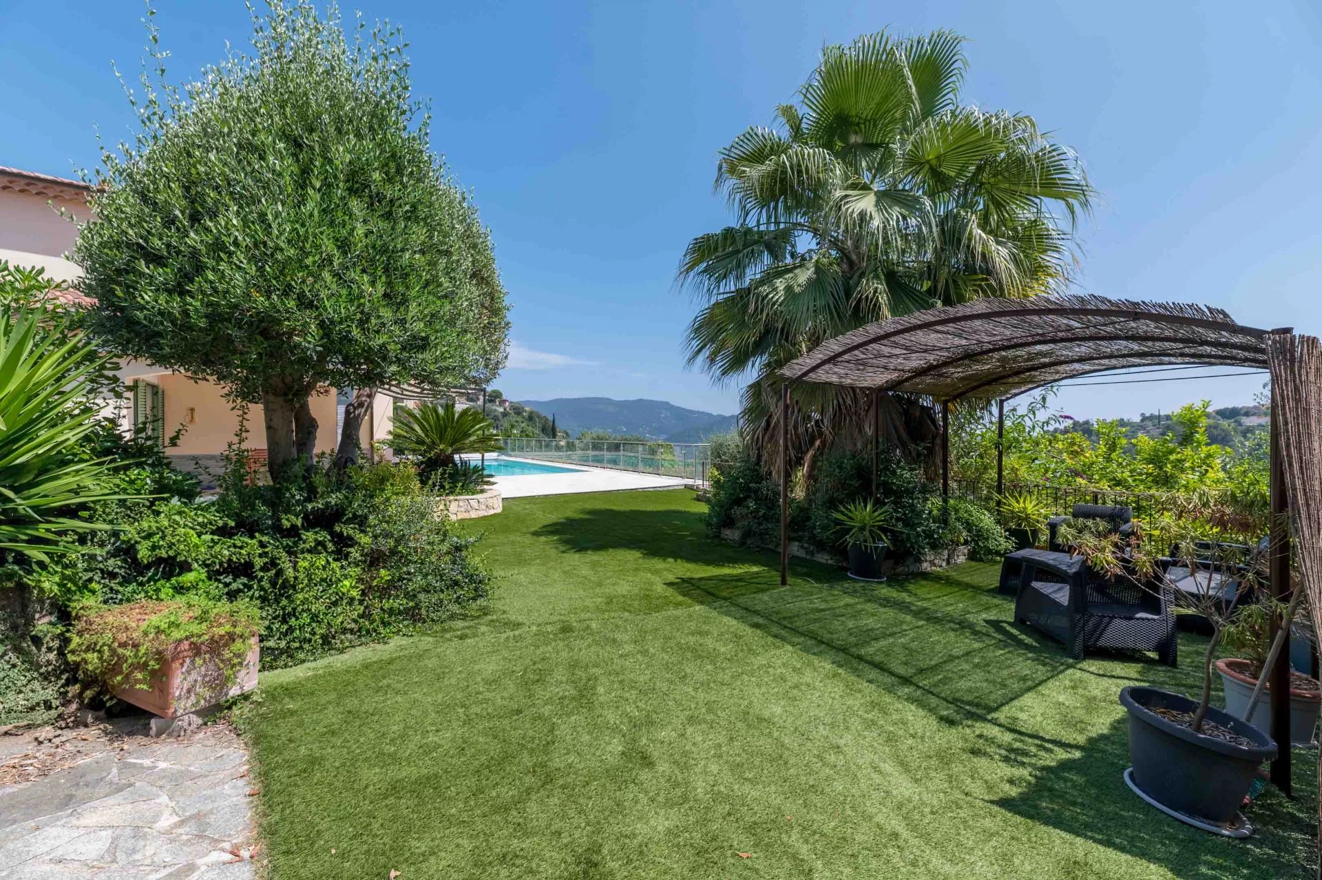 VILLA PISCINE COTE D'AZUR — photo 3