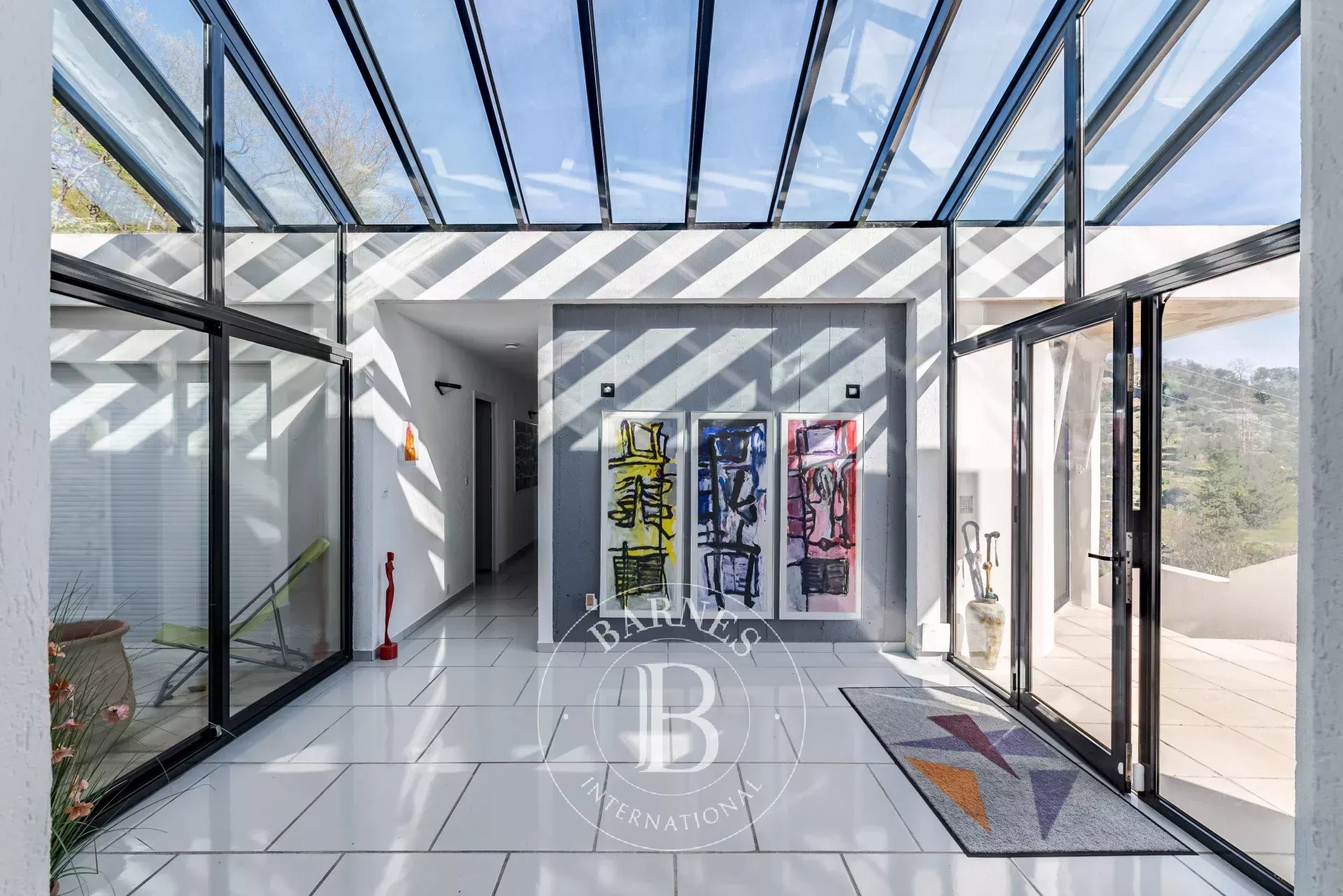 Modern - architect-designed with panoramic sea views stretching from Nice to Antibes