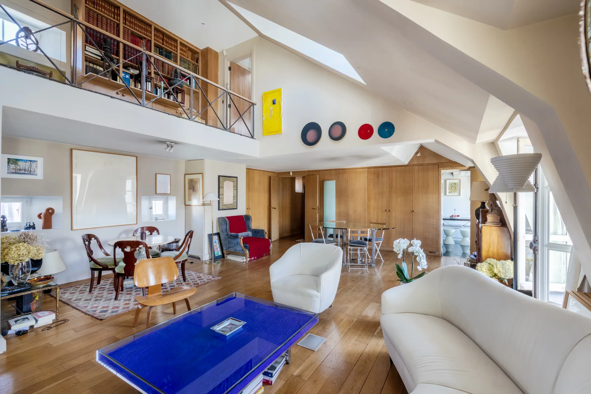 Paris 6e - PLACE DE FURSTEMBERG