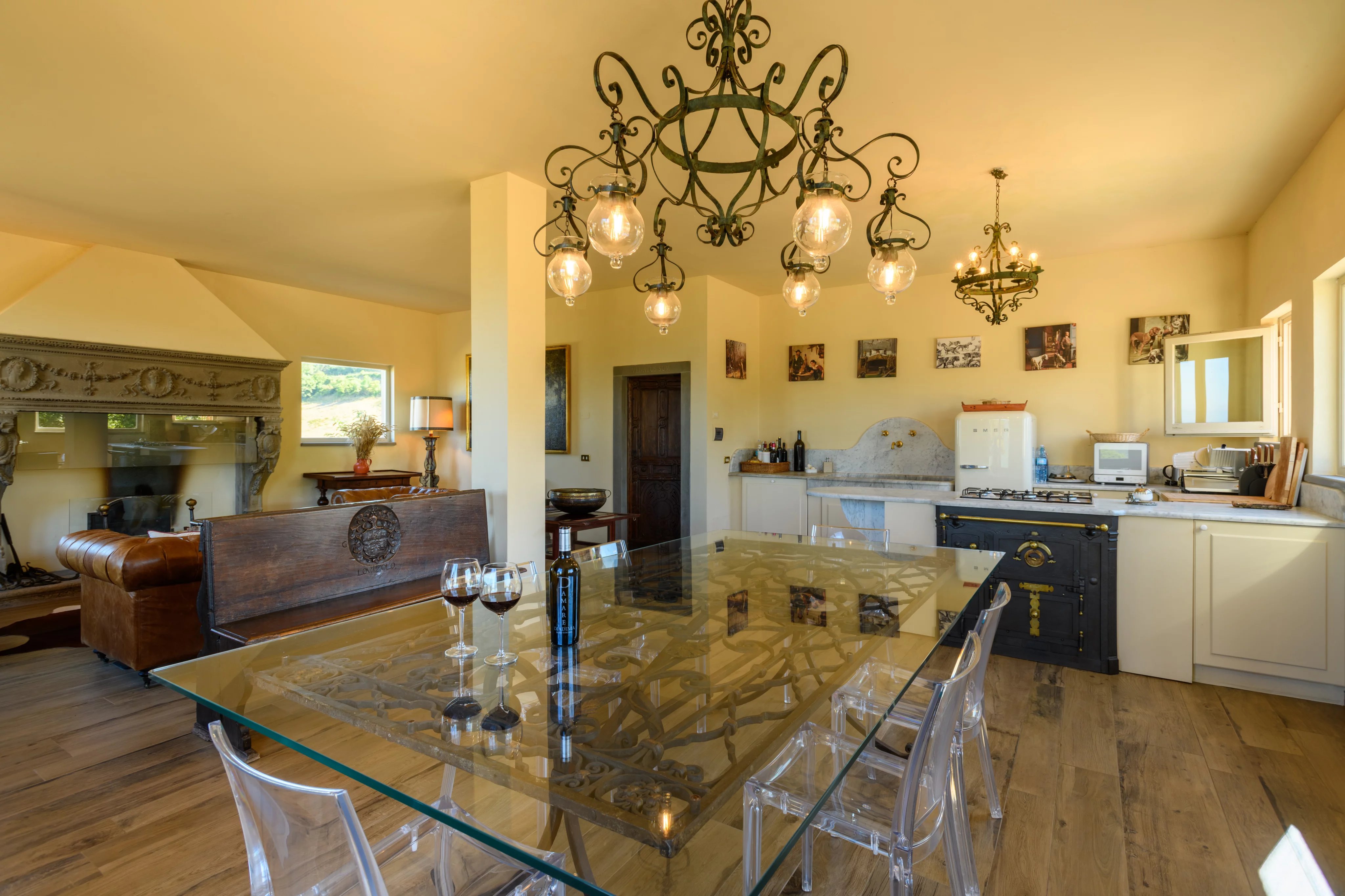 Prestigious estate with villas and private reserve in the heart of Mugello