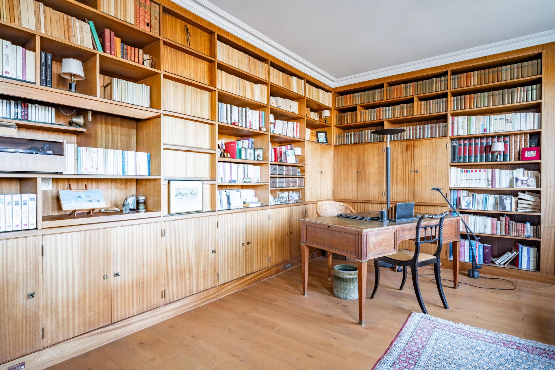6 Bedroom Apartment/Flat's Image 5