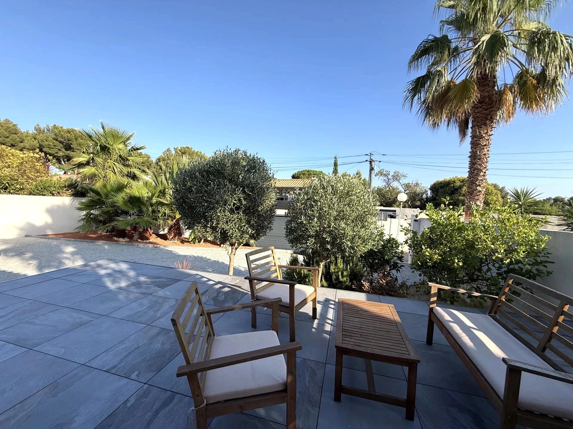 Agence immobilière de 