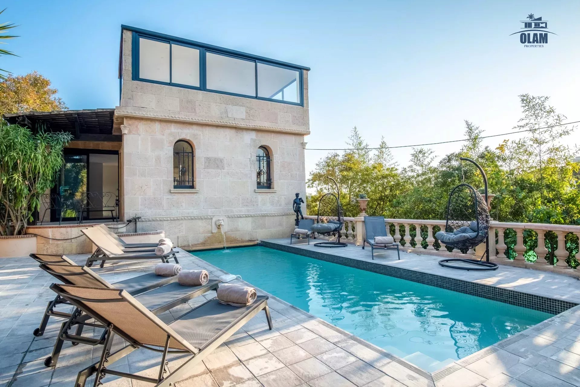 Agence immobilière de 