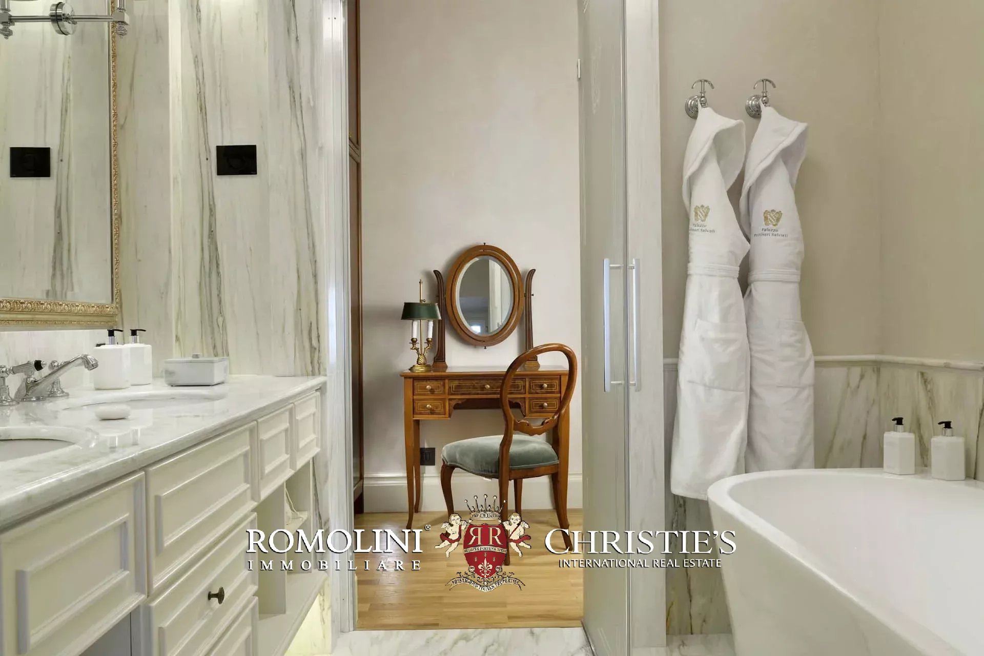 3 Bedroom Apartment/Flat's Image 3