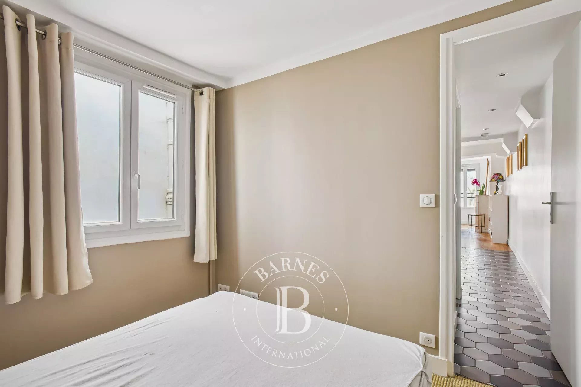 Paris  - Apartment 1 Bedroom - picture 11