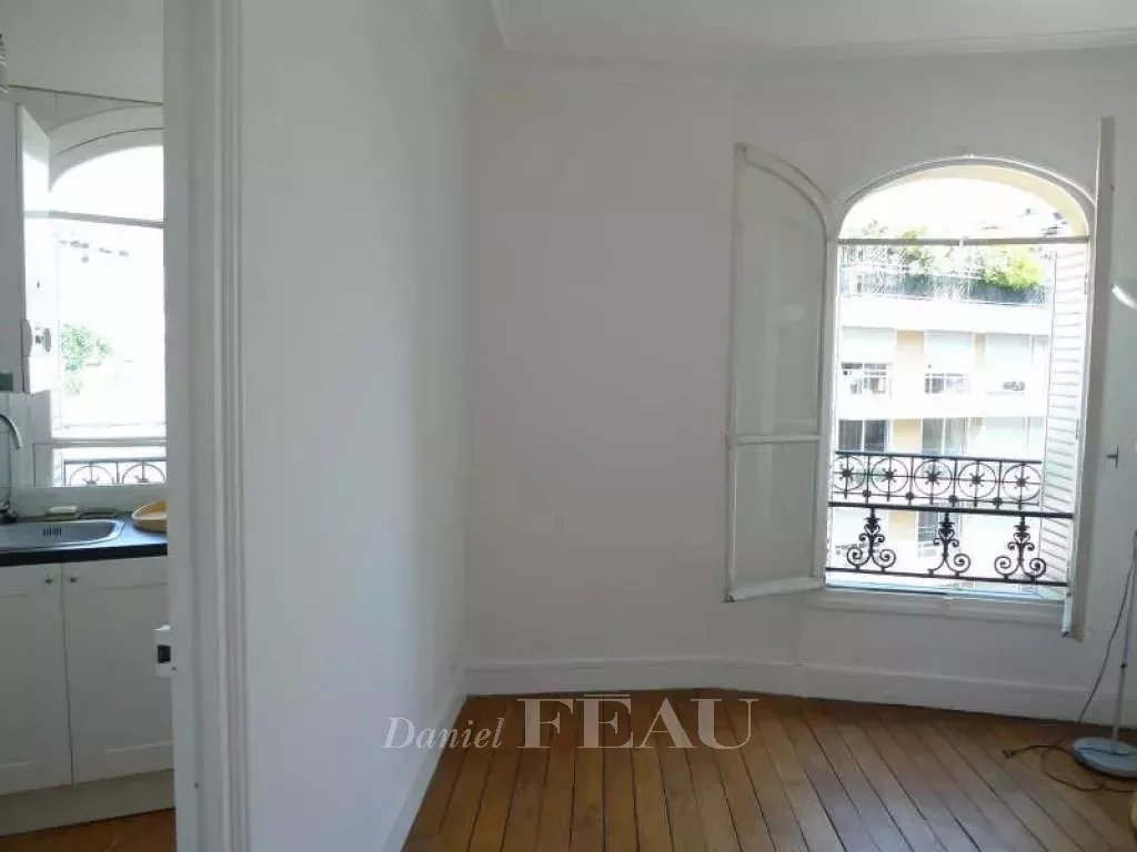 Rental Apartment Paris 16th