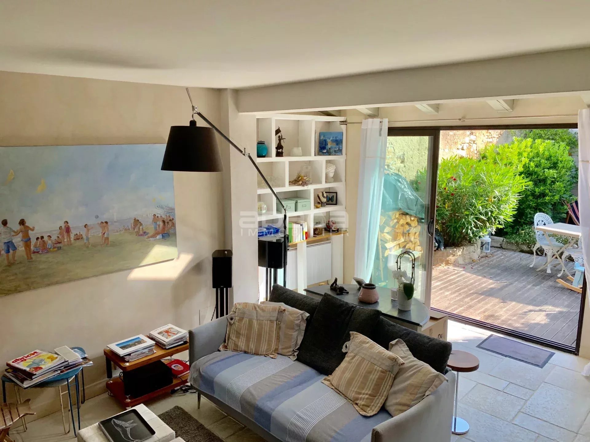 Agence immobilière de 