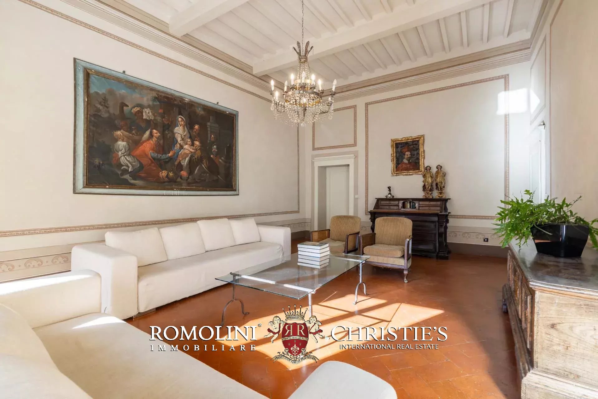 3 Bedroom Apartment/Flat's Image 3