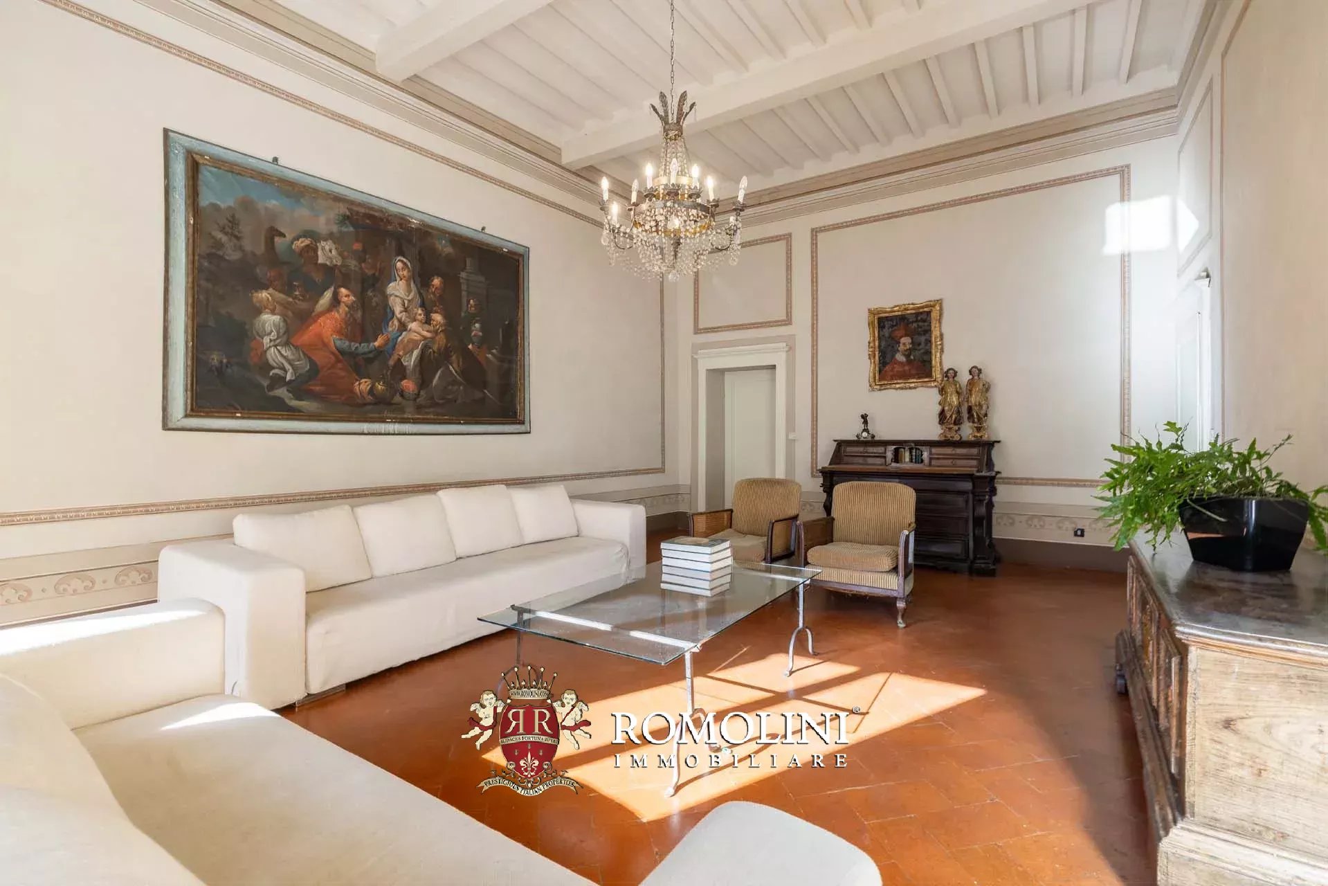 3 Bedroom Apartment/Flat's Image 3