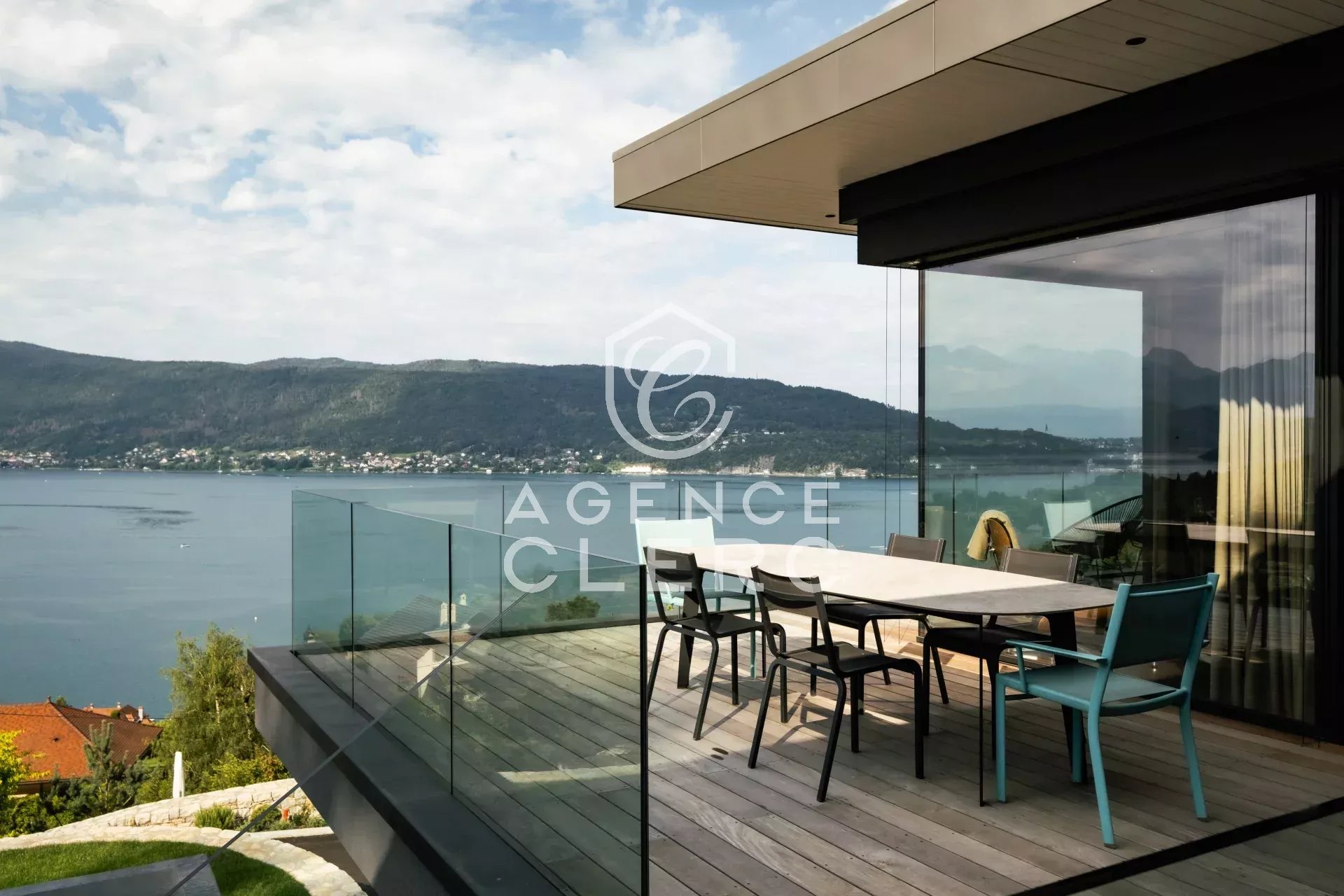 4 Bedroom Villa/Townhouse's Image 7
