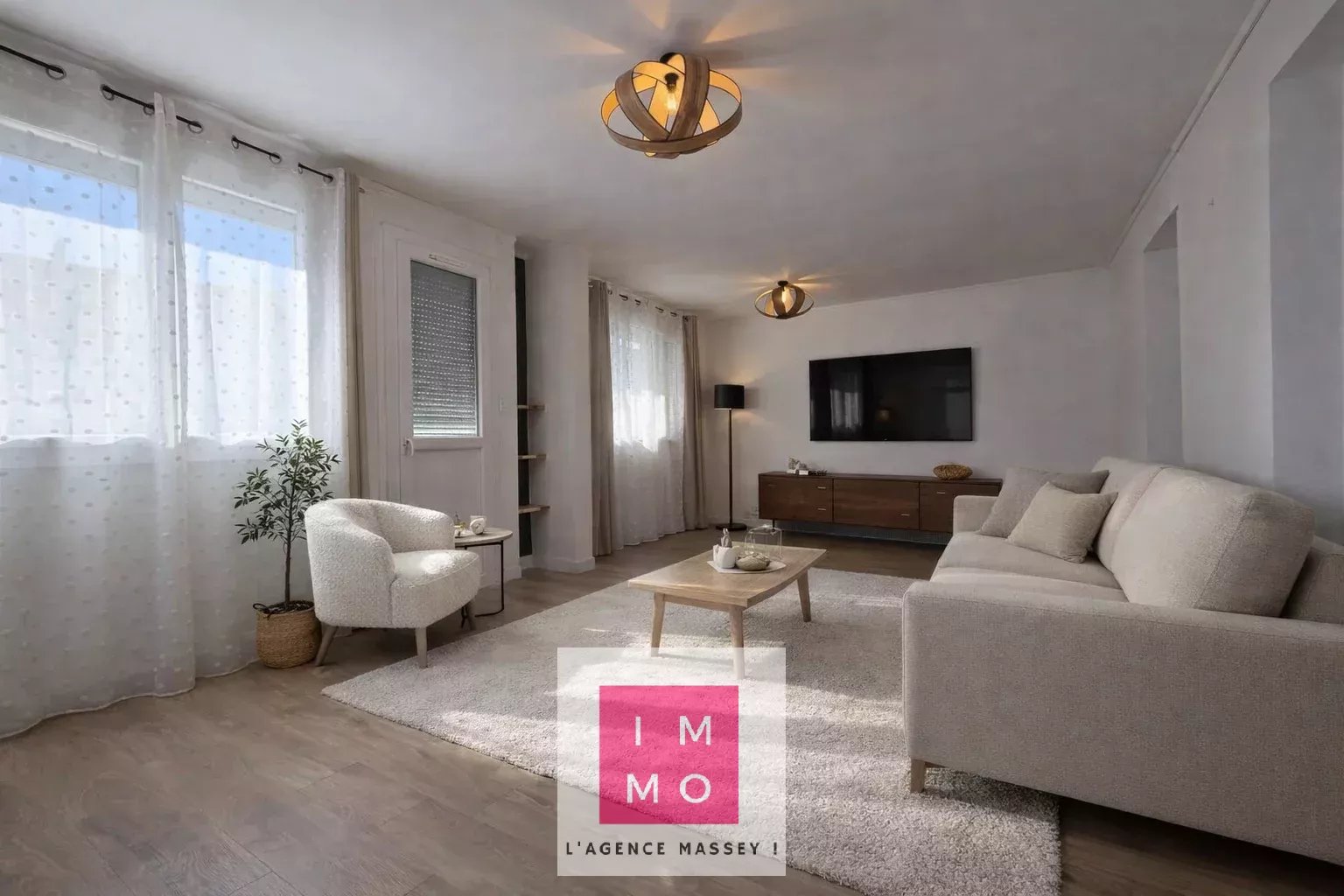 Agence immobilière de 