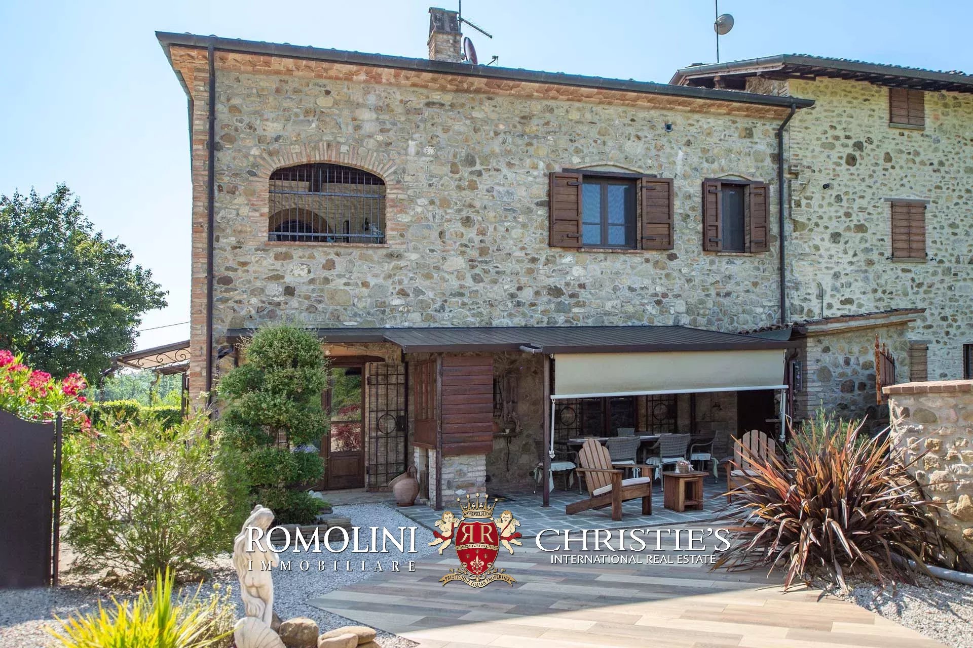4 Bedroom Villa/Townhouse's Image 24