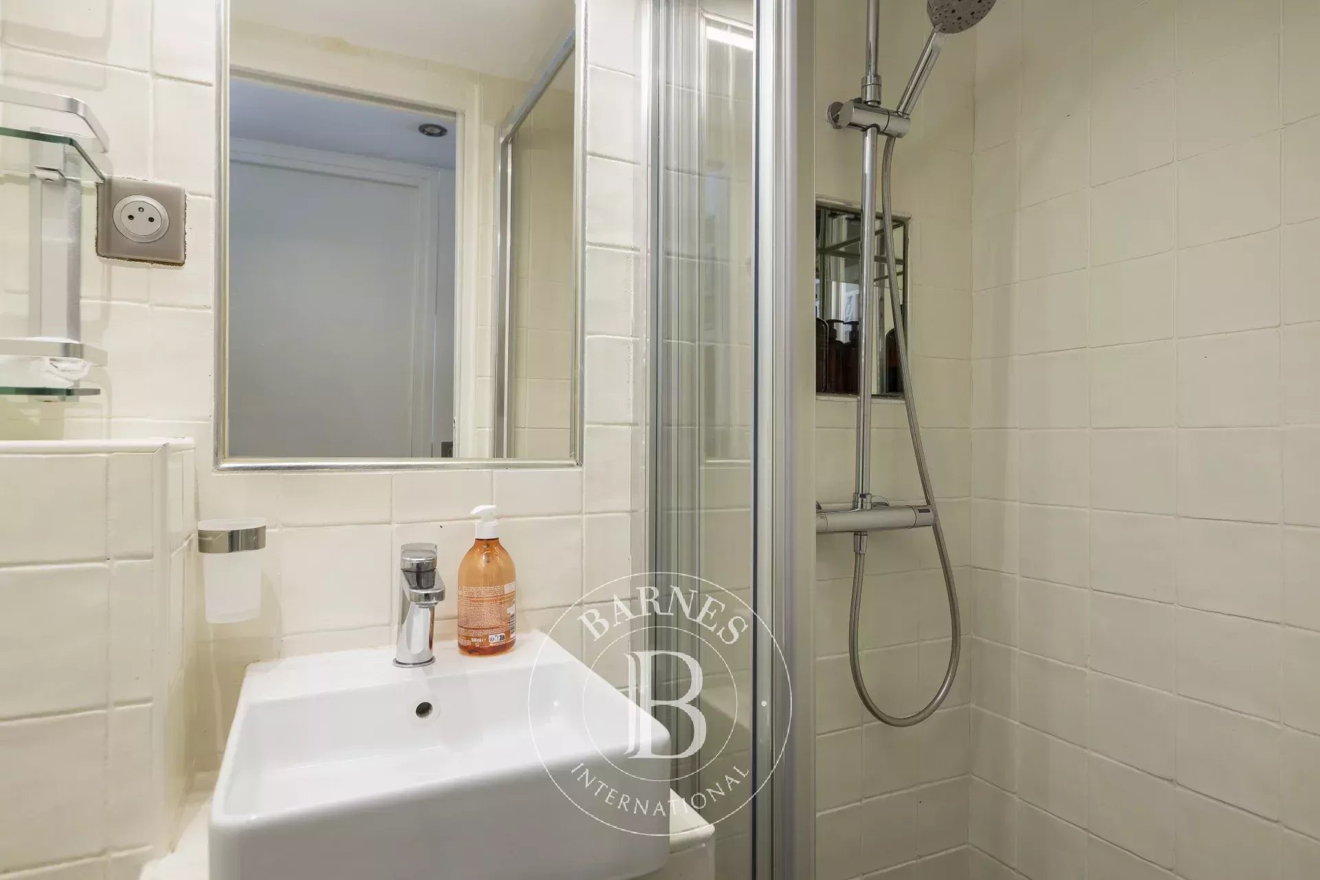 Daire Paris 6ème - picture 5