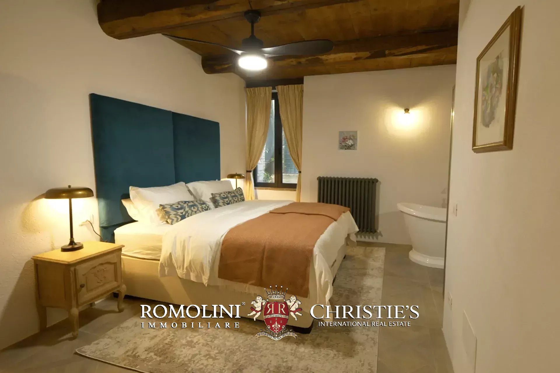 11 Bedroom Villa/Townhouse's Image 43